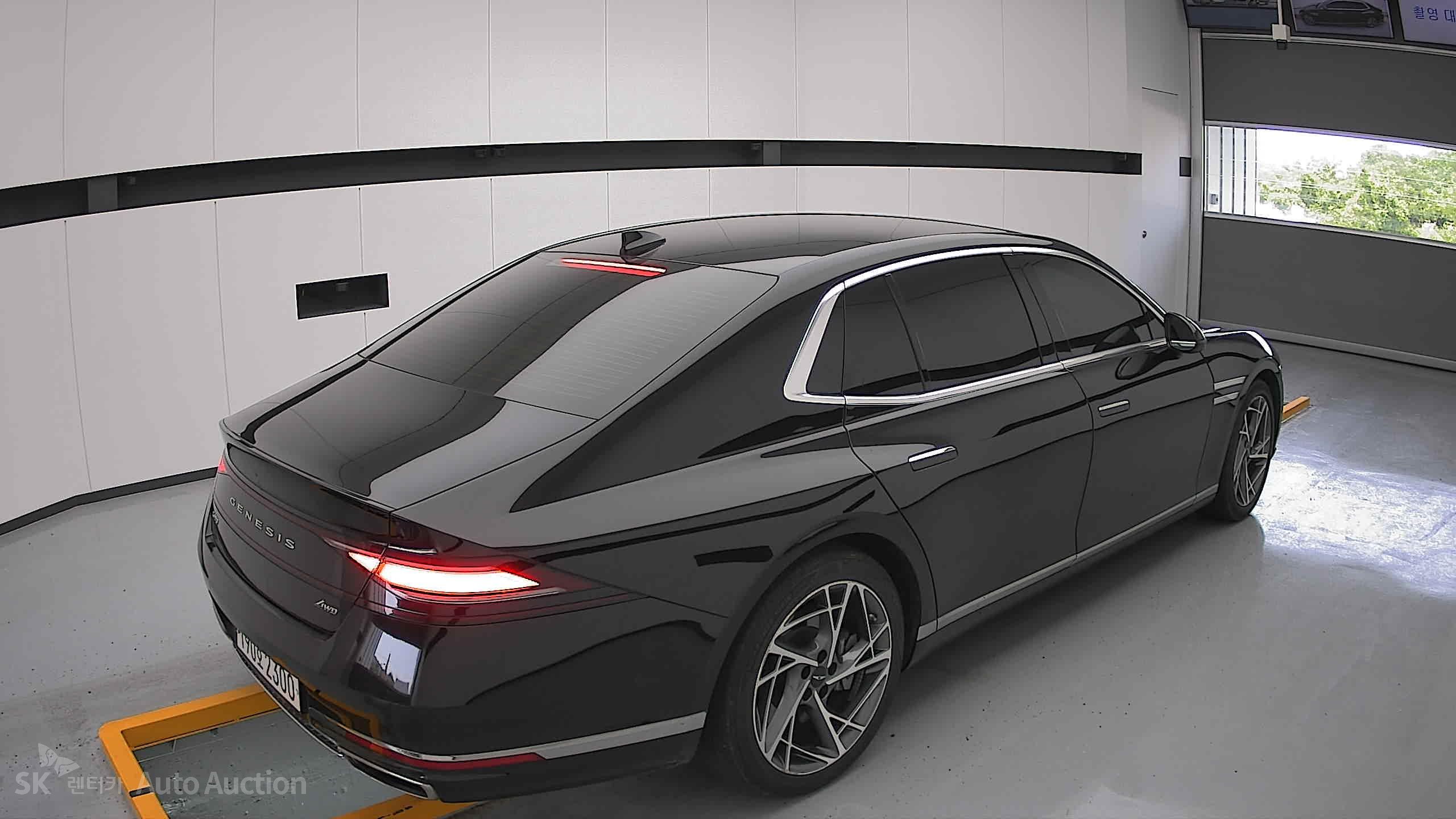 2022 - genesis g90