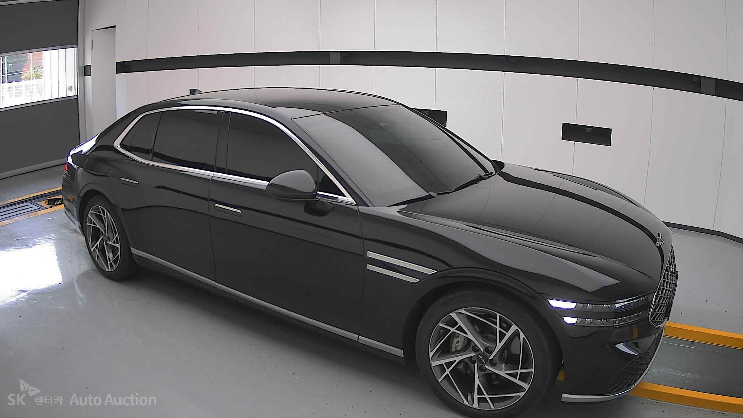 2022 - genesis g90