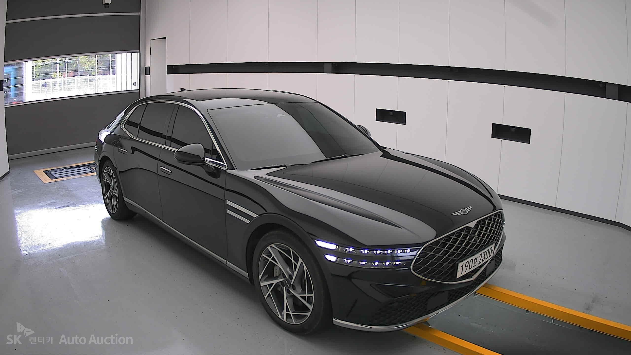 2022 - genesis g90