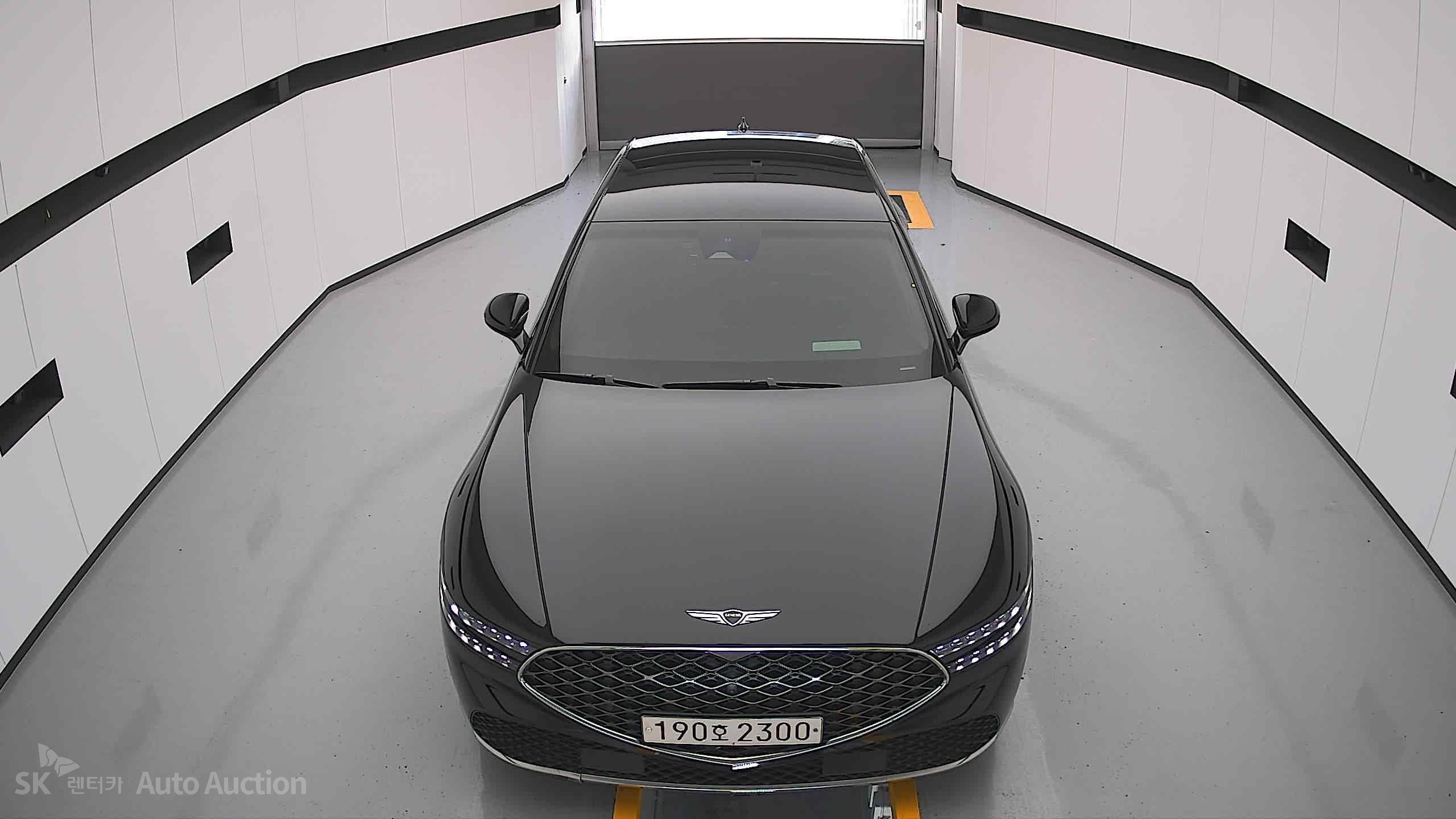 2022 - genesis g90