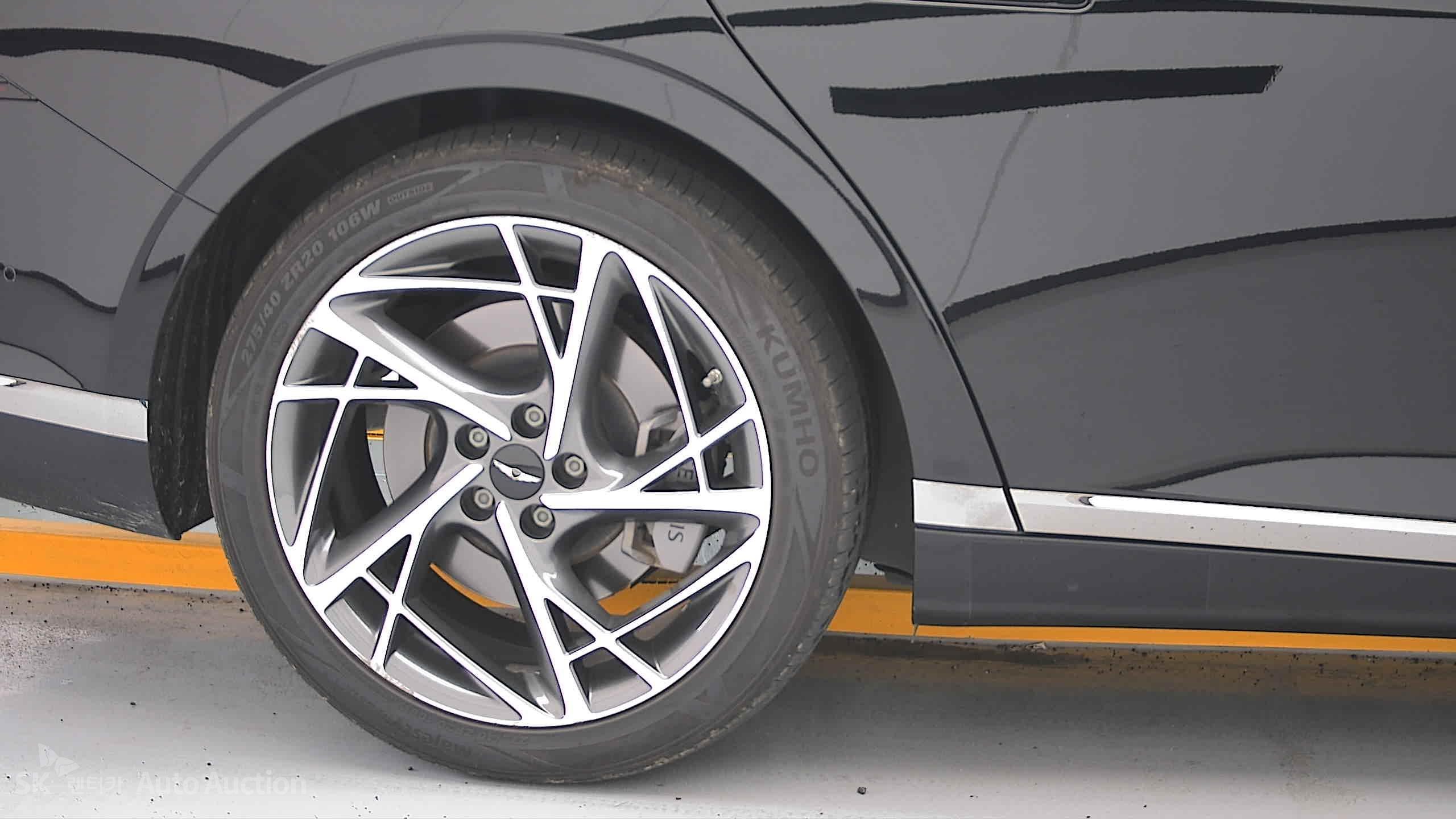 2022 - genesis g90