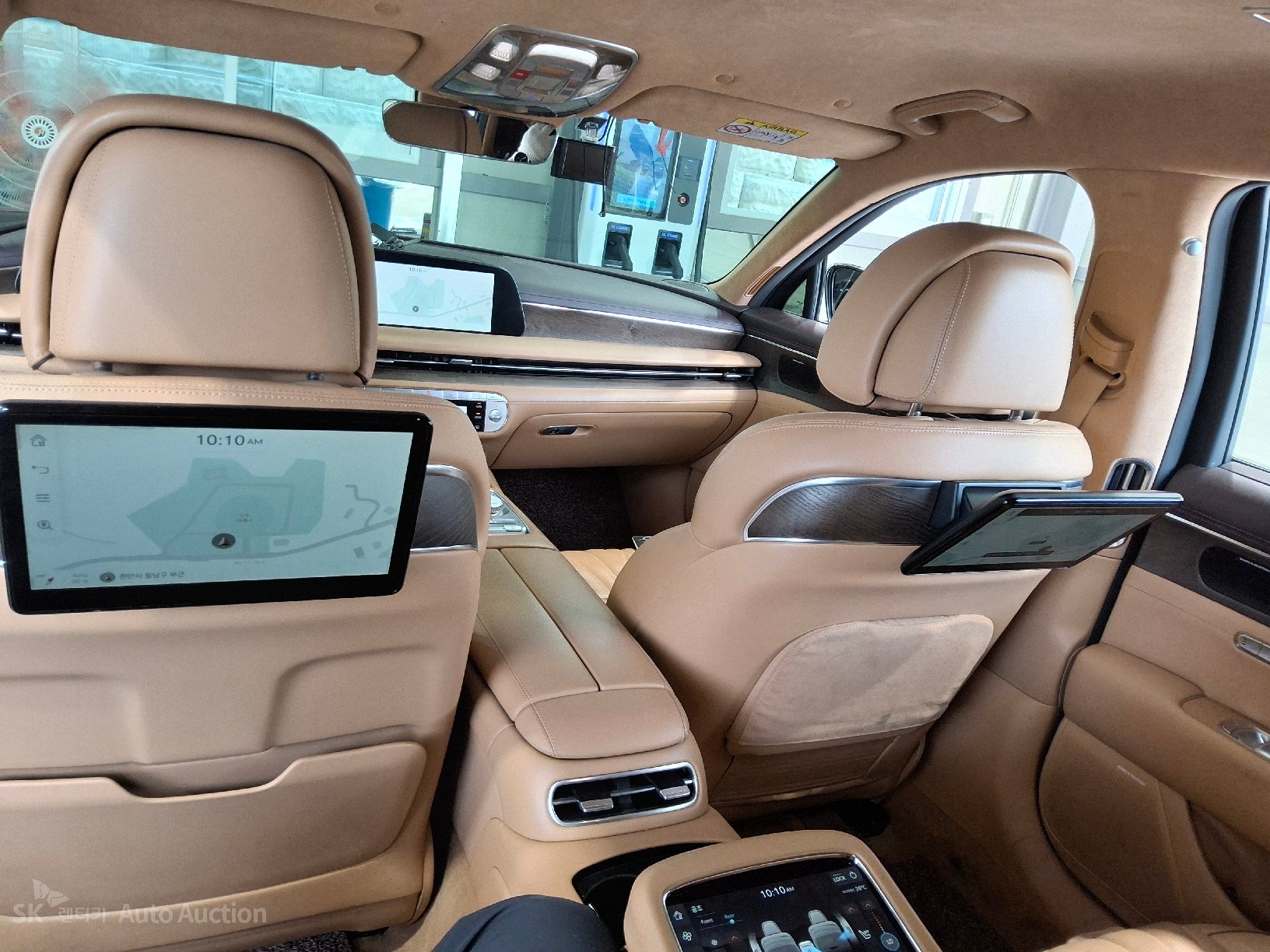 2022 - genesis g90