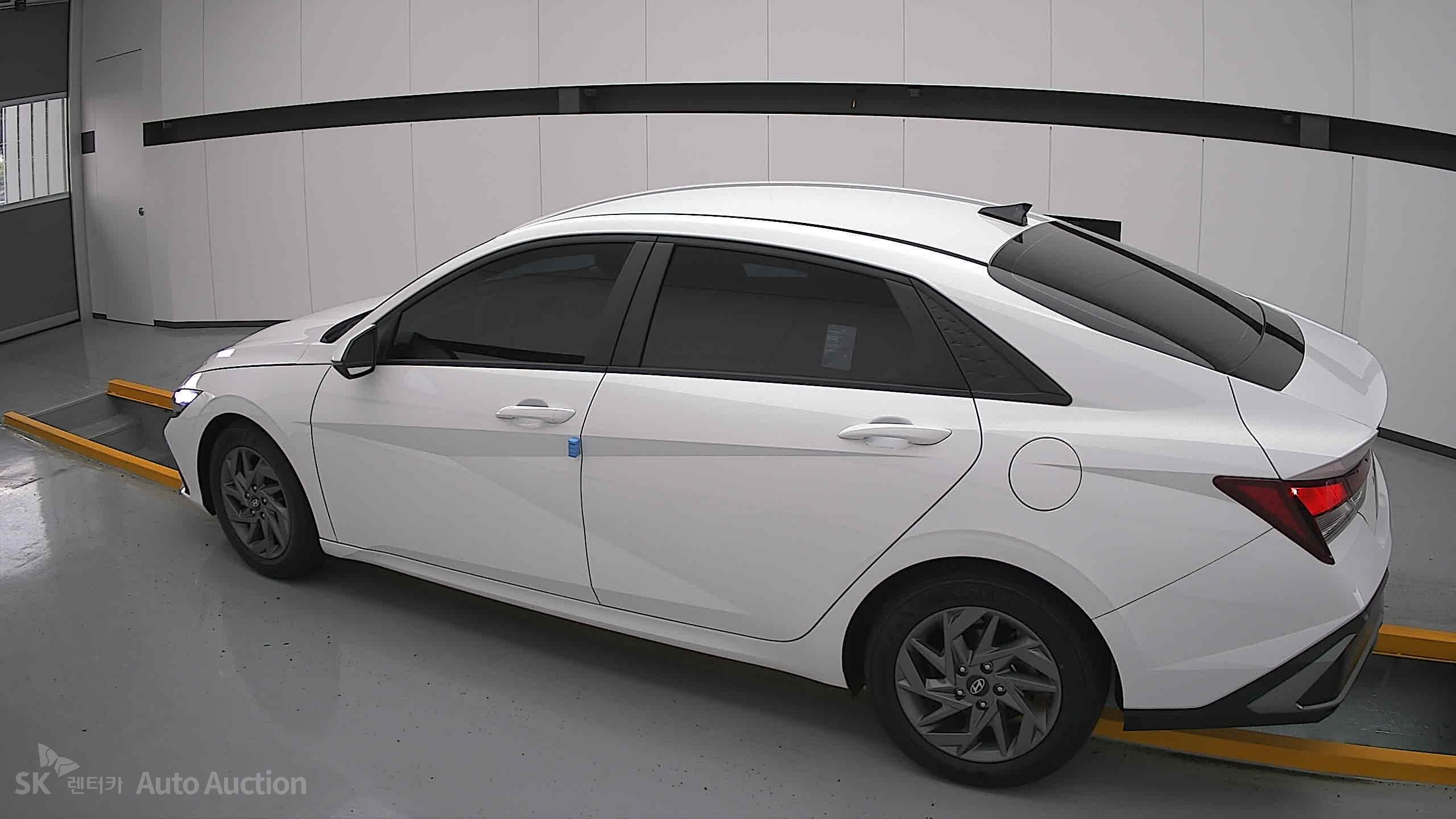 2024 - hyundai avante