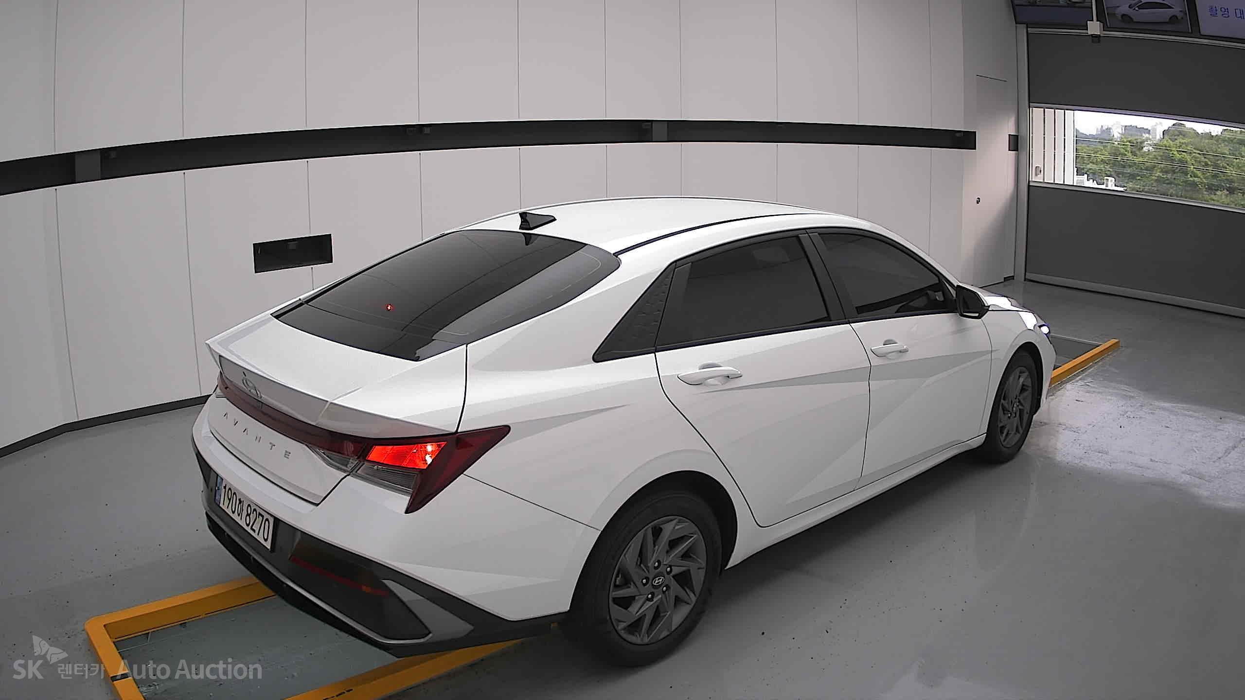 2024 - hyundai avante