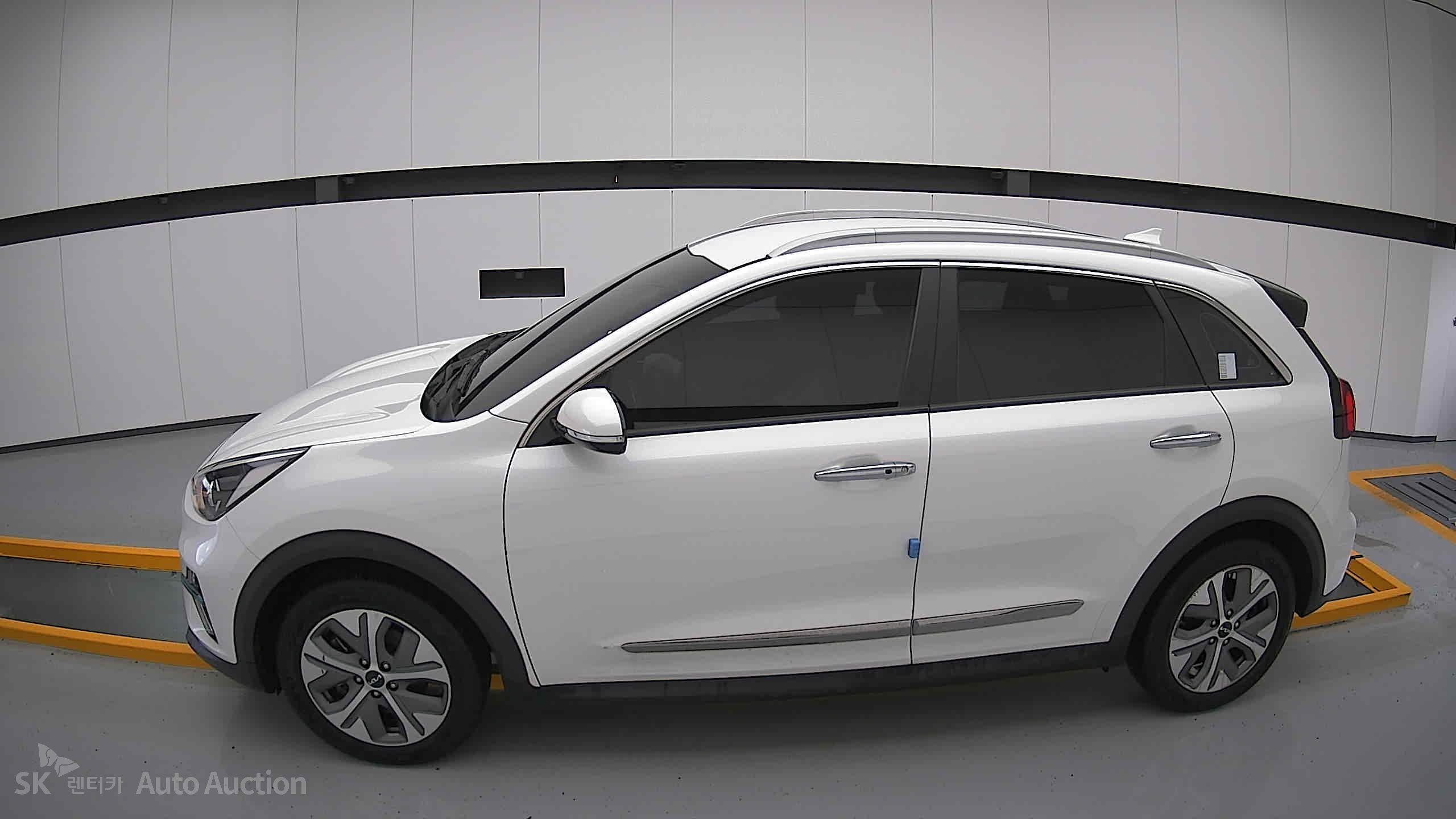 2022 - kia niro