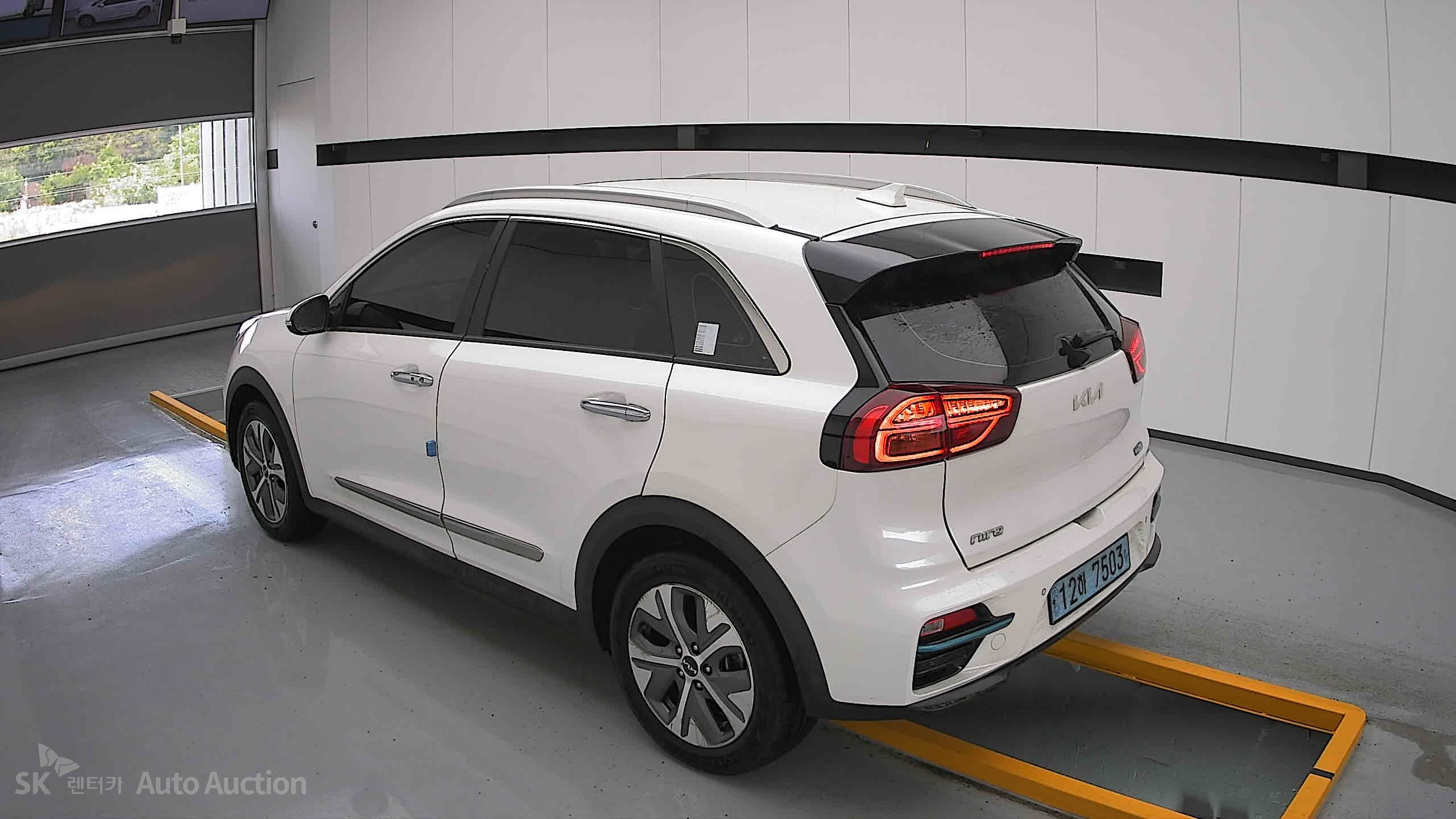2022 - kia niro