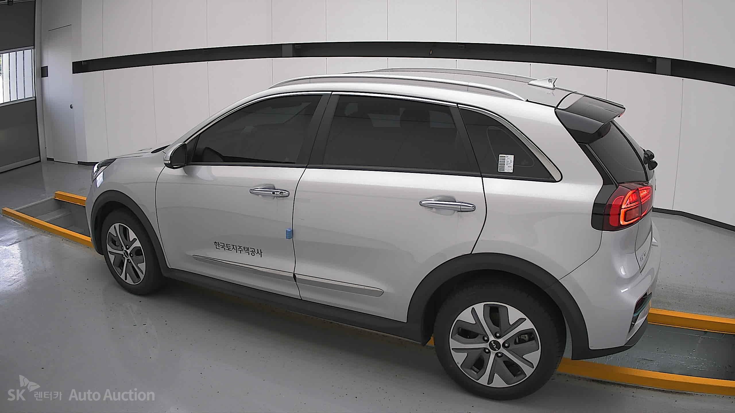 2022 - kia niro