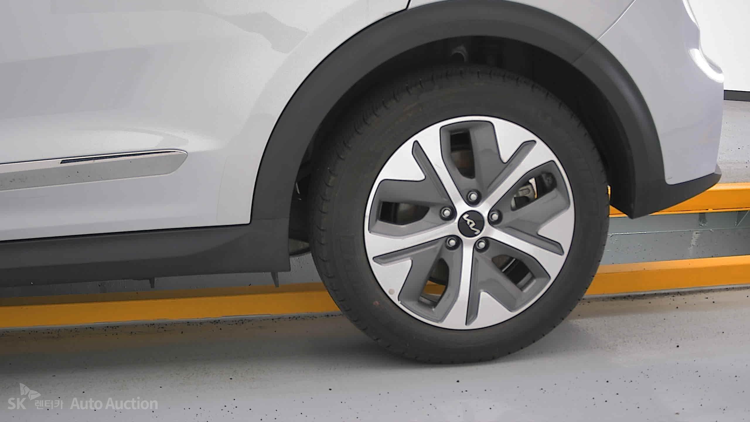 2022 - kia niro