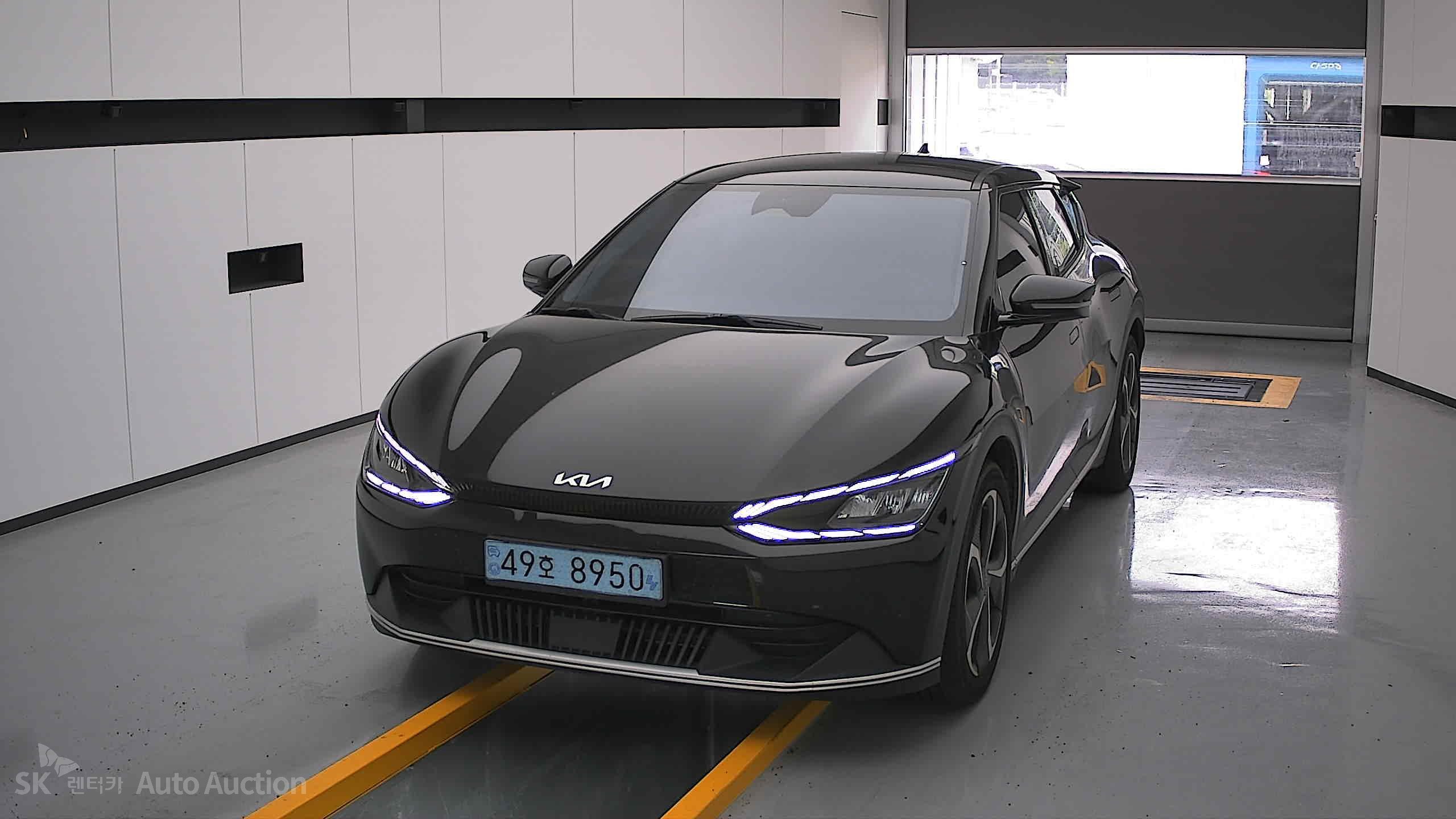2022 - kia ev6