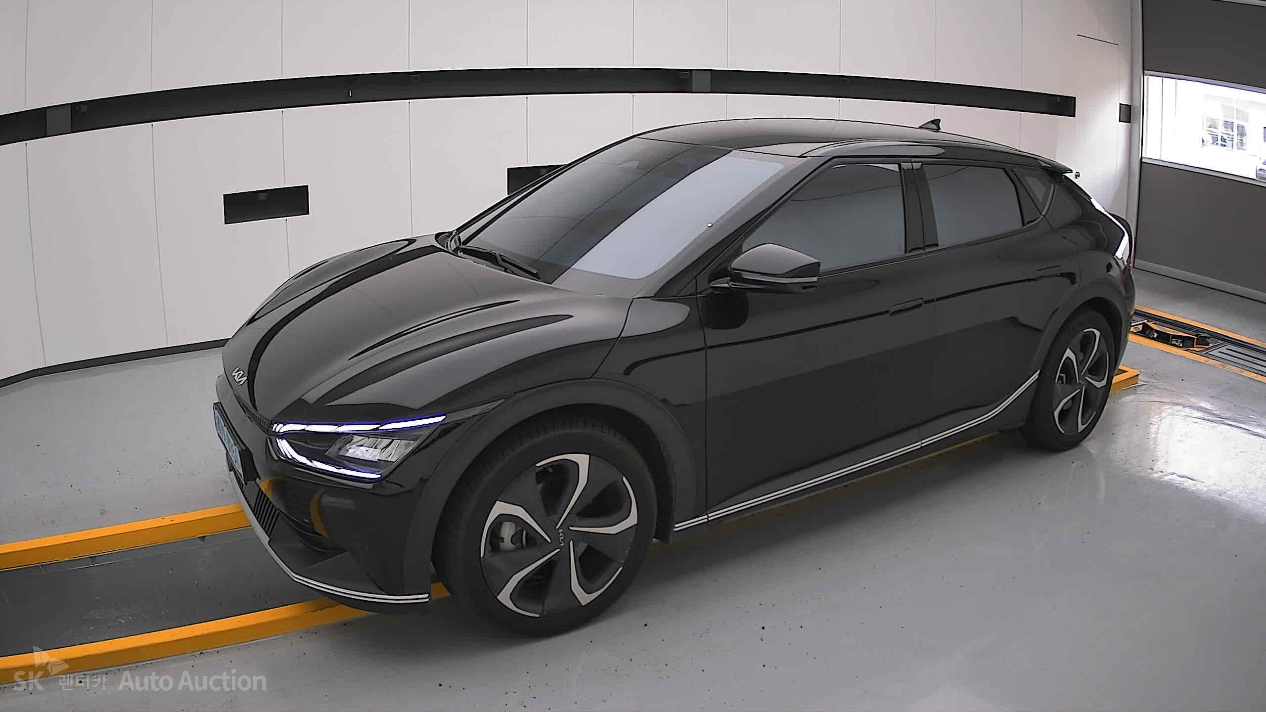 2022 - kia ev6