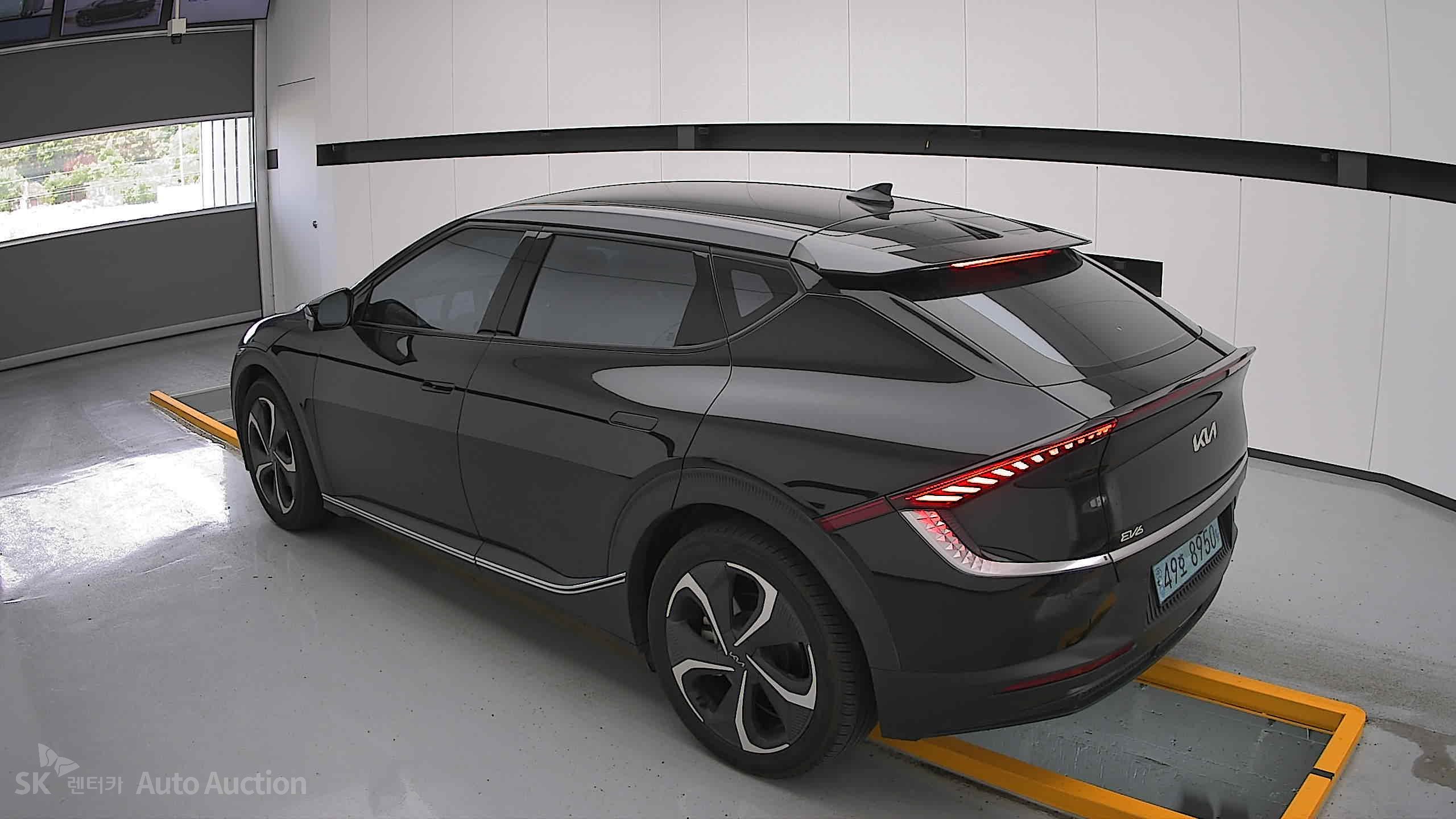 2022 - kia ev6