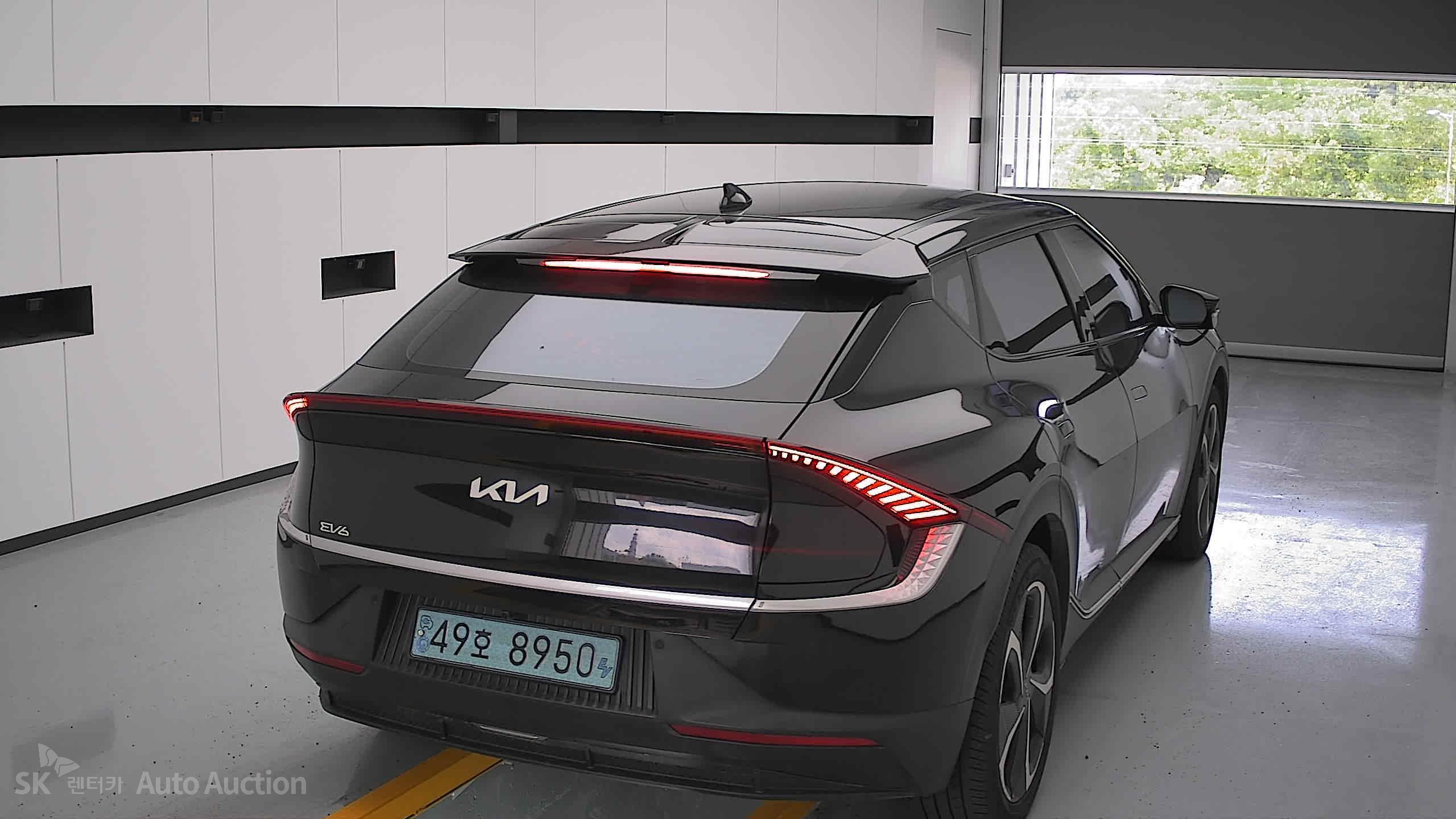 2022 - kia ev6