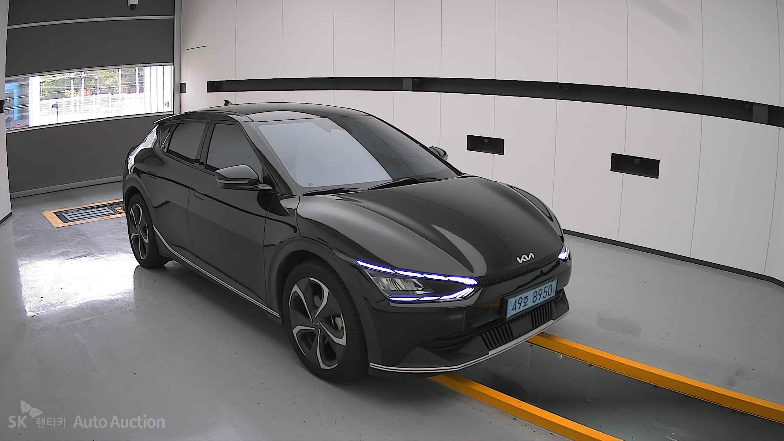2022 - kia ev6