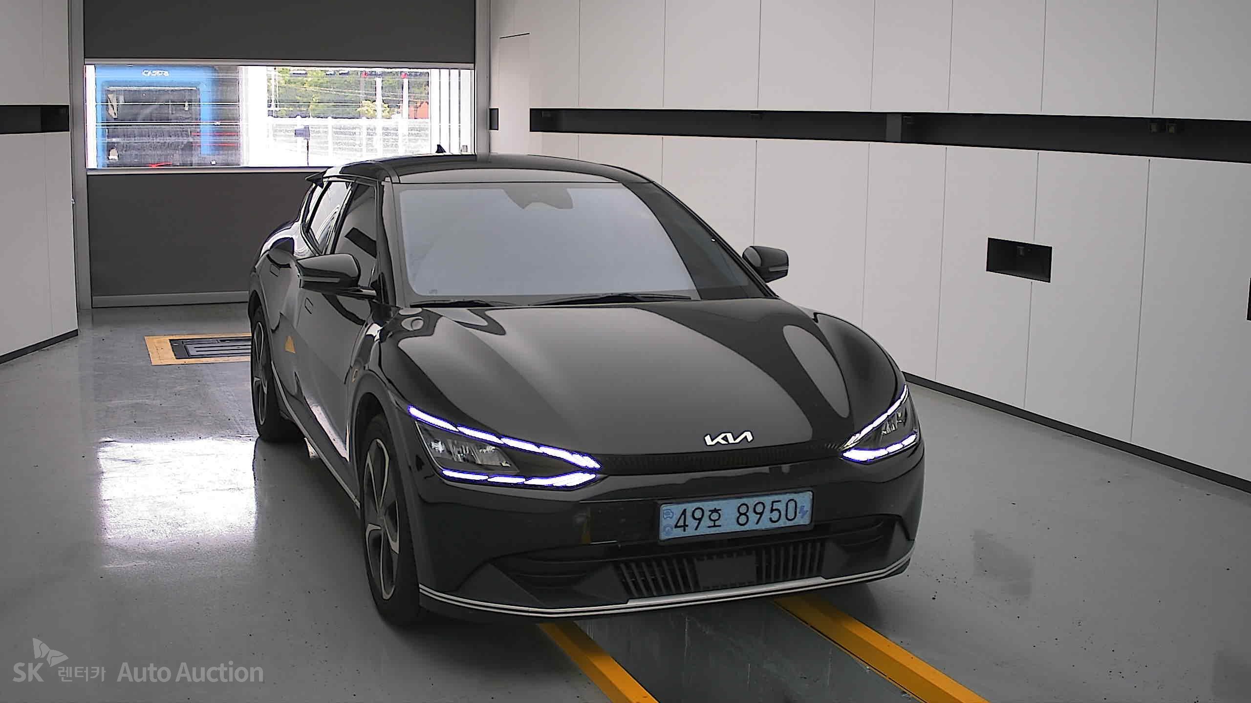 2022 - kia ev6