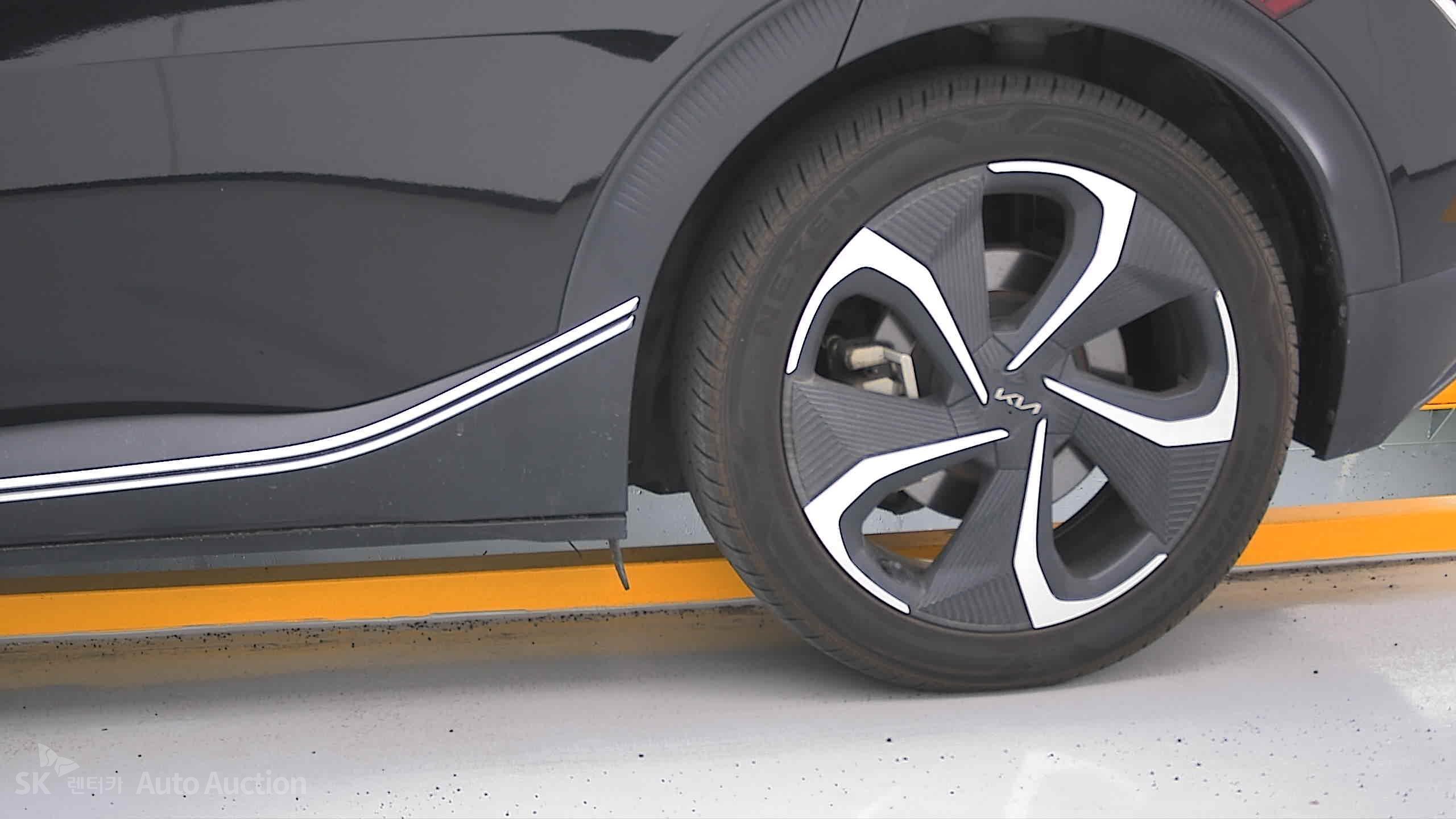 2022 - kia ev6