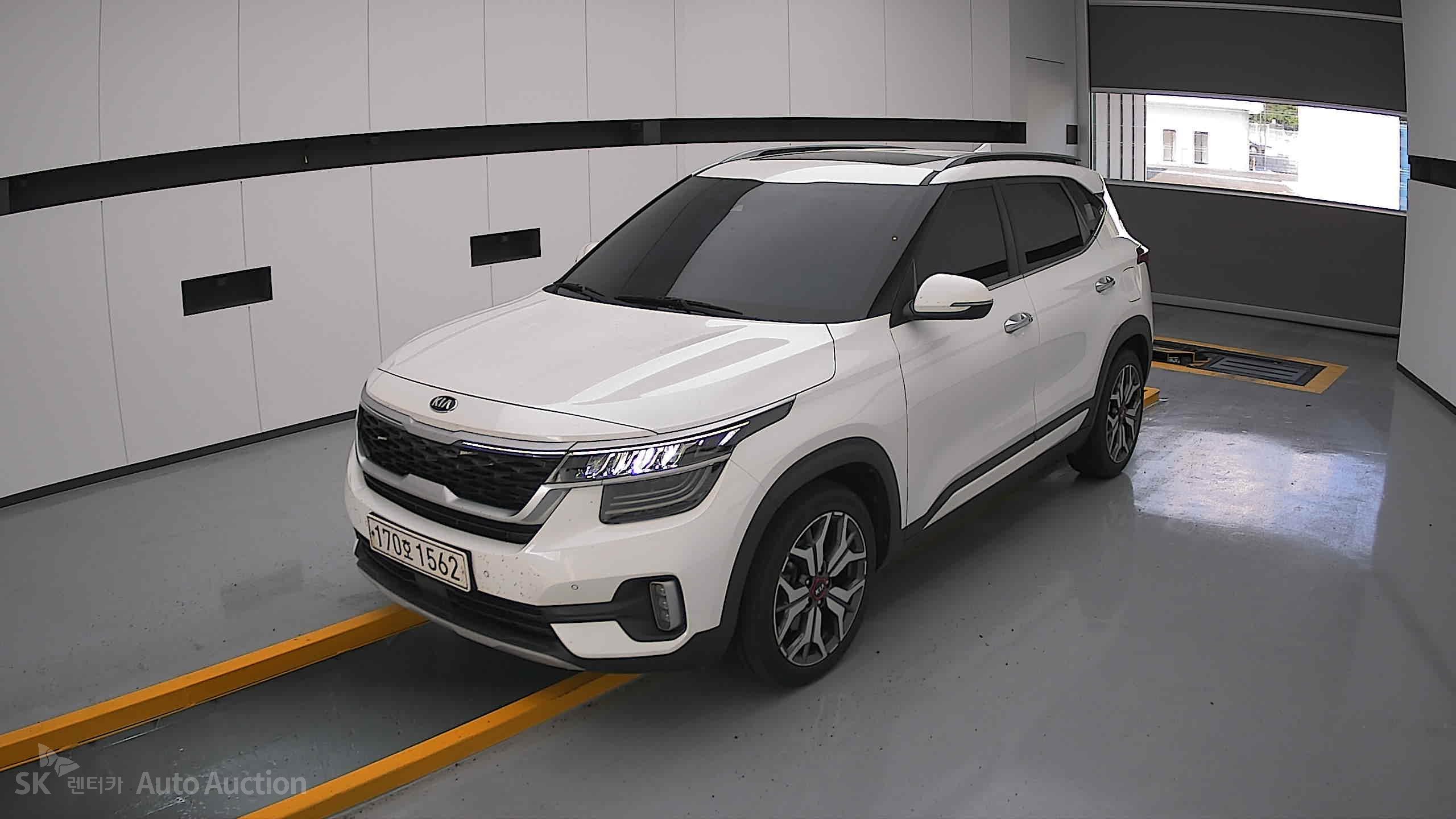 2022 - kia seltos