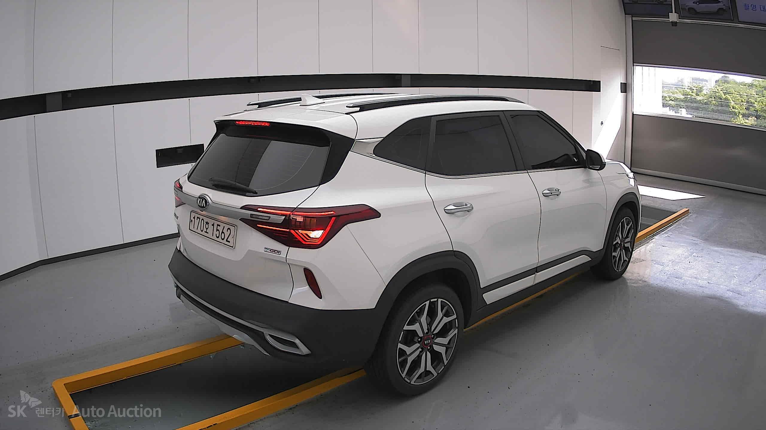 2022 - kia seltos