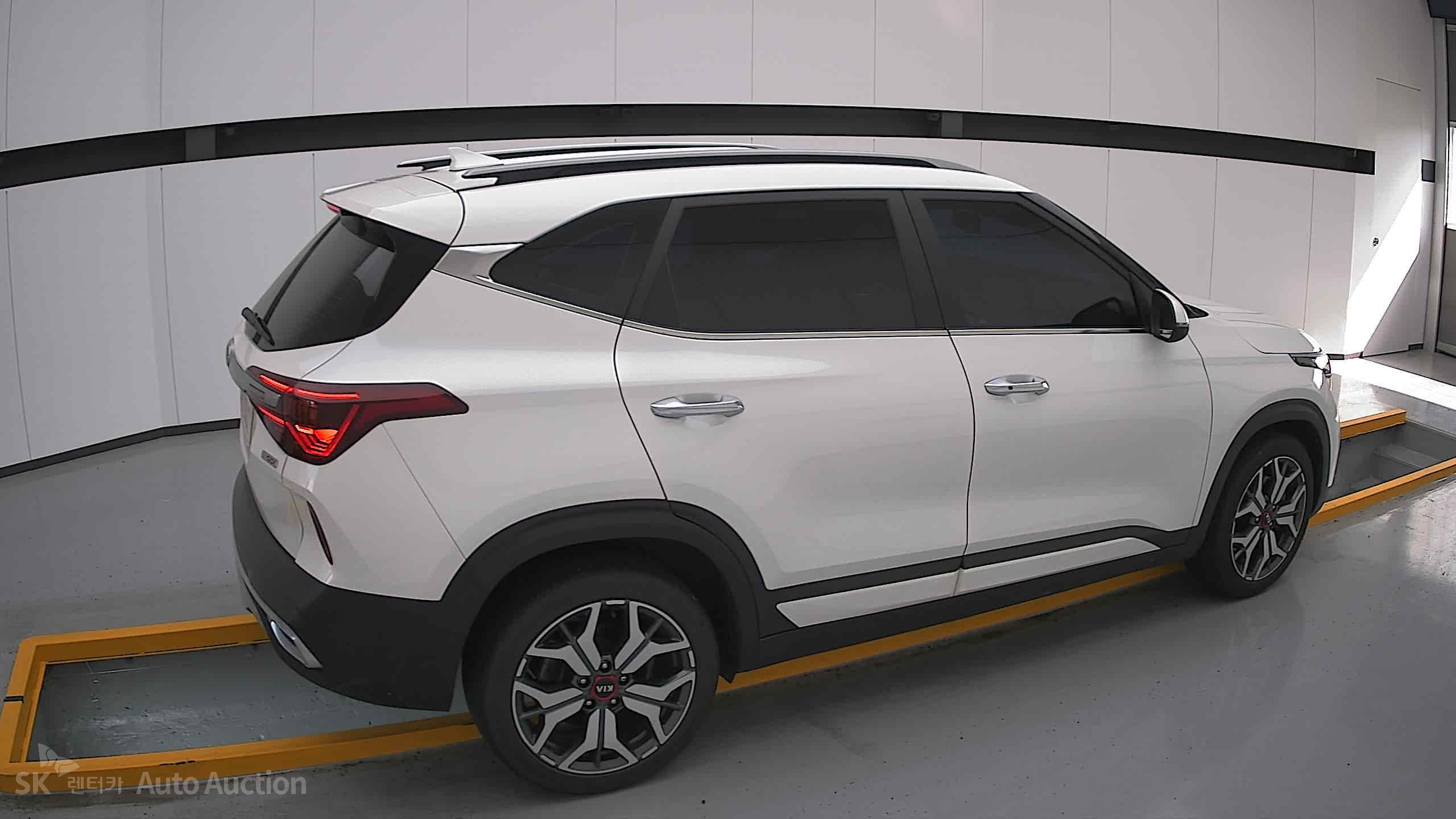 2022 - kia seltos
