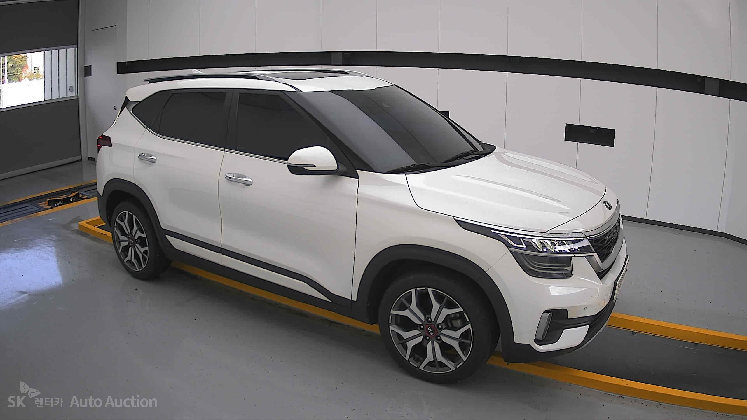 2022 - kia seltos