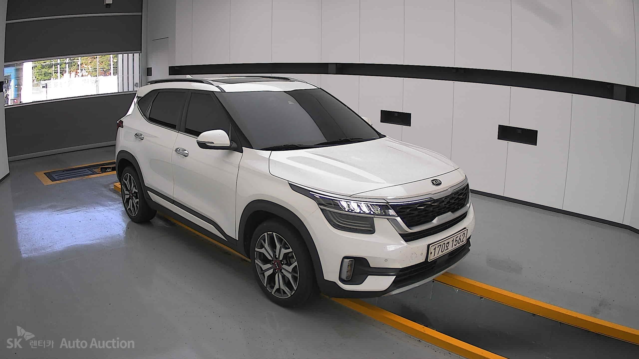 2022 - kia seltos