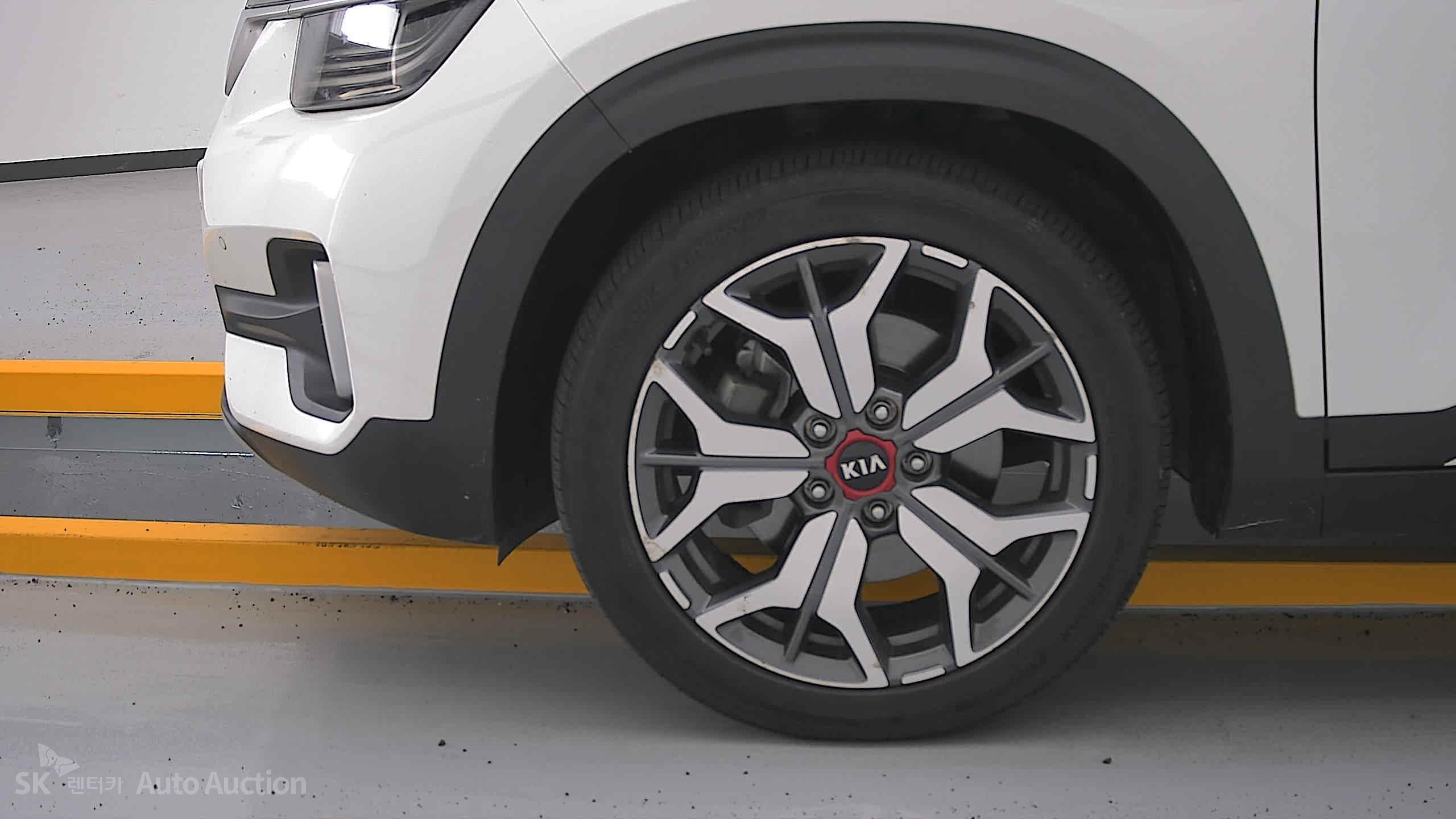 2022 - kia seltos