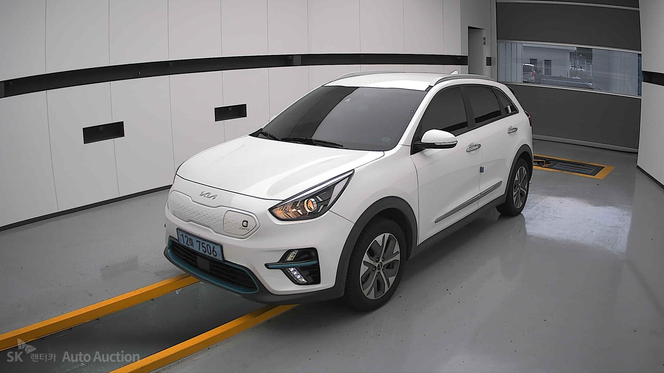 2022 - kia niro