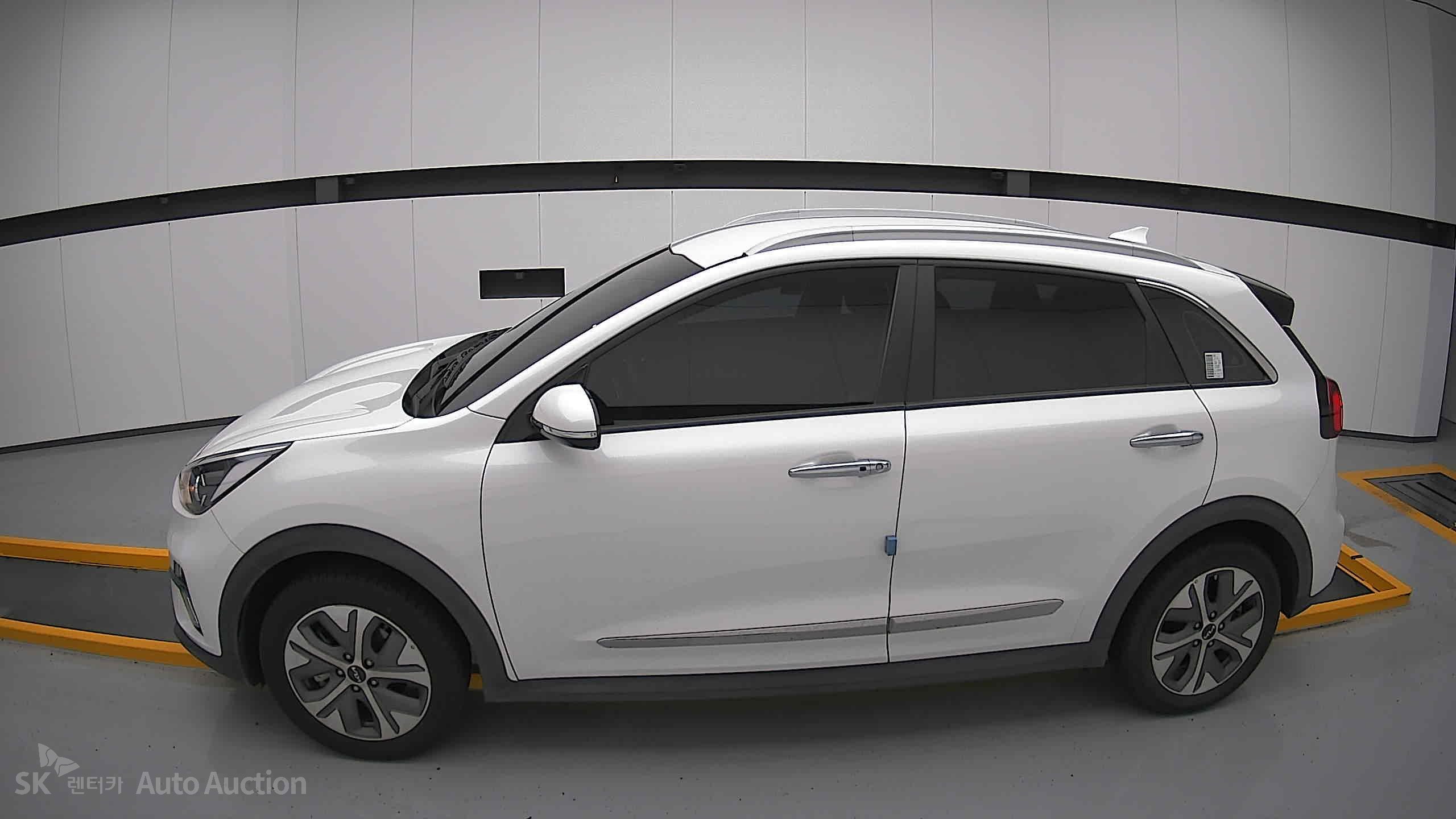 2022 - kia niro