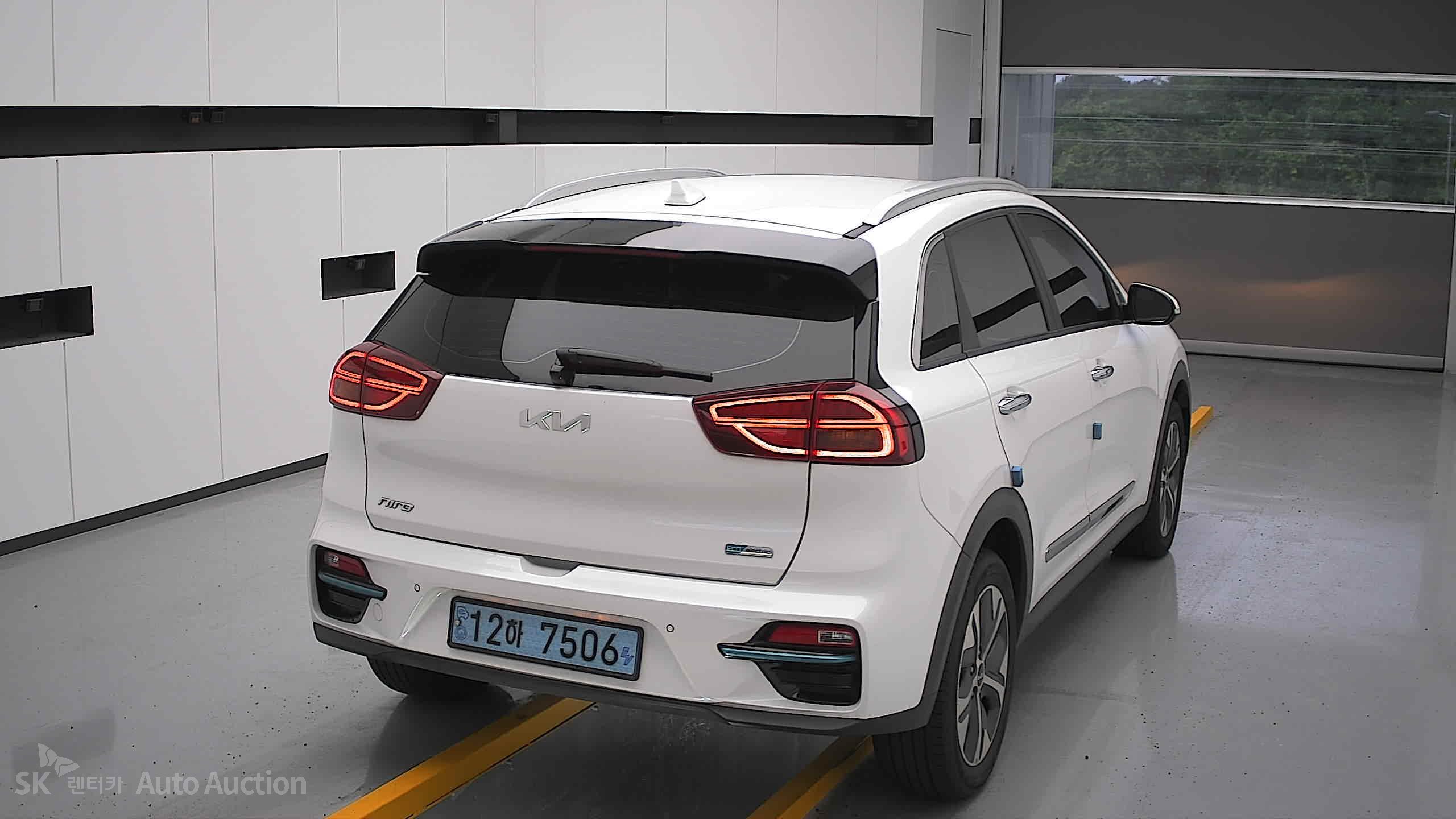 2022 - kia niro