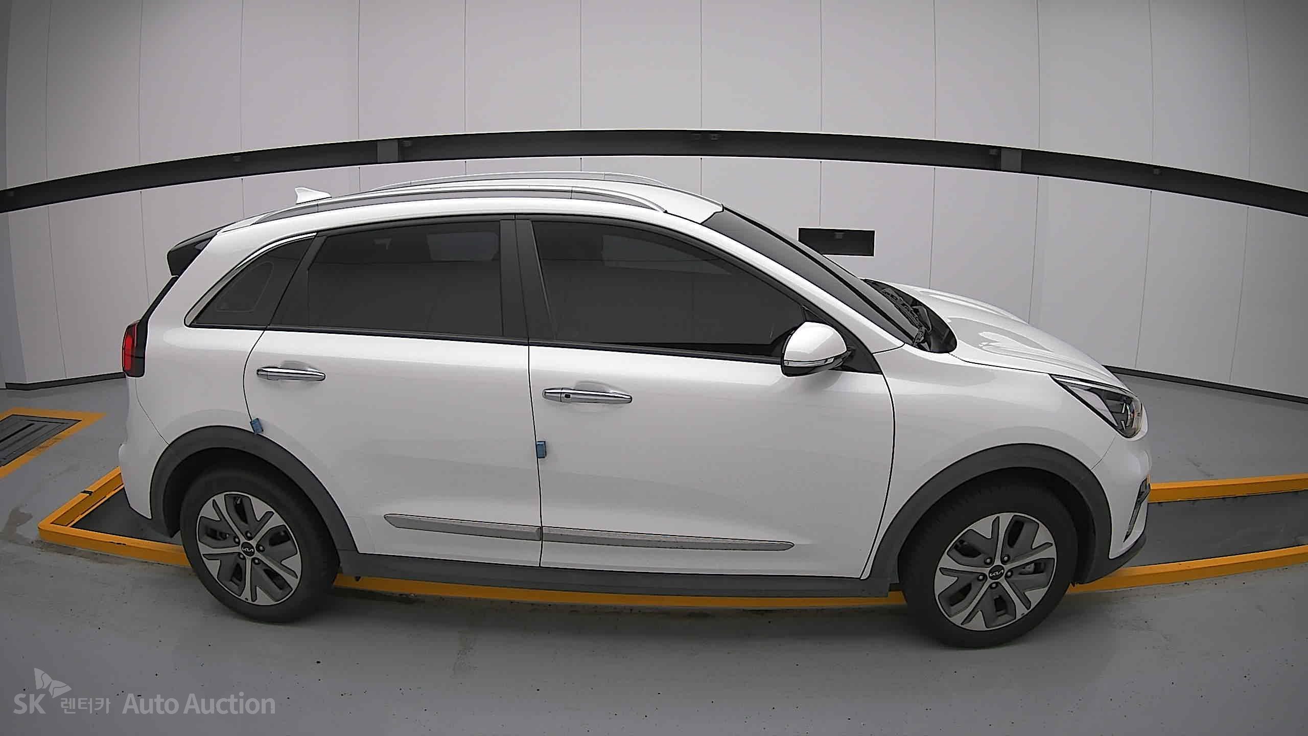 2022 - kia niro