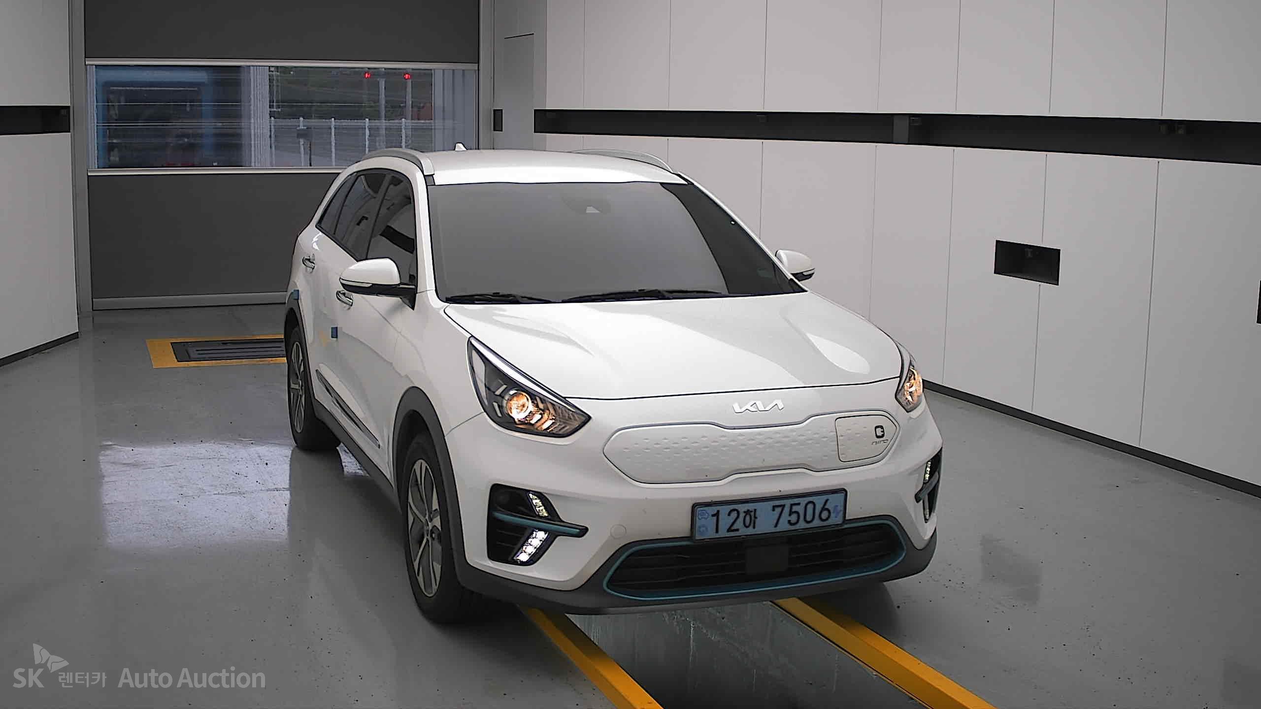 2022 - kia niro