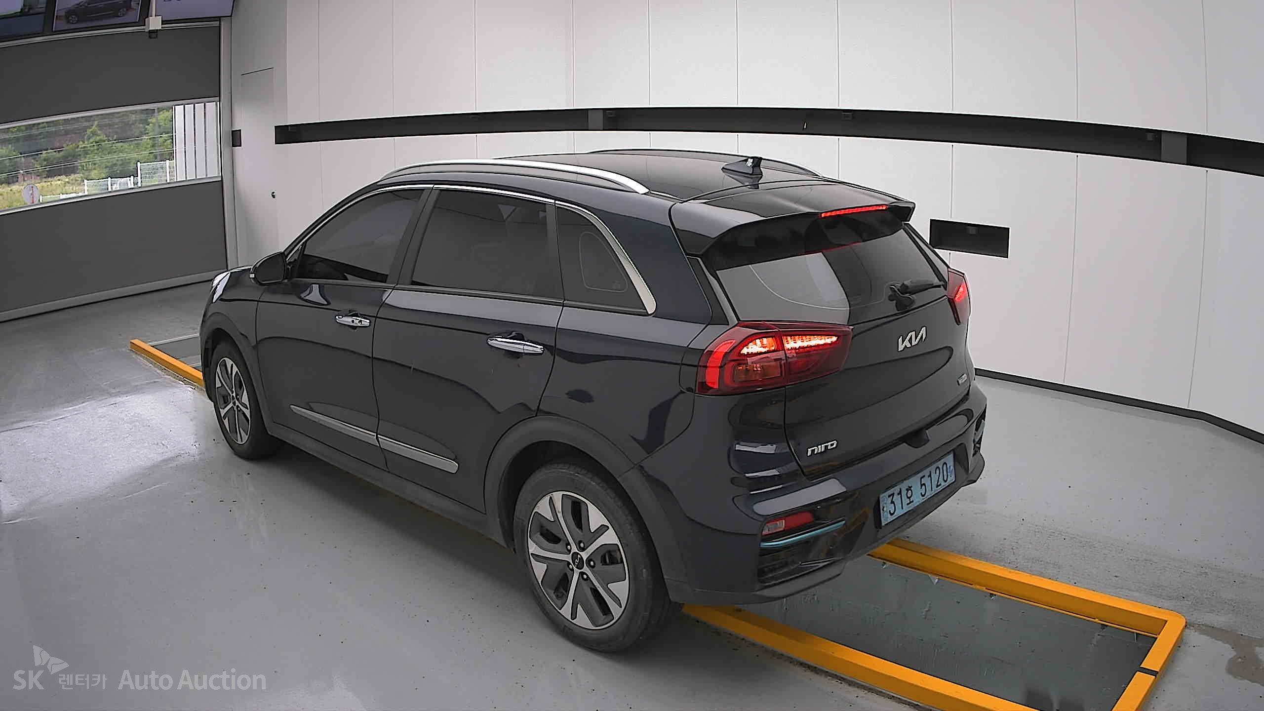 2022 - kia niro