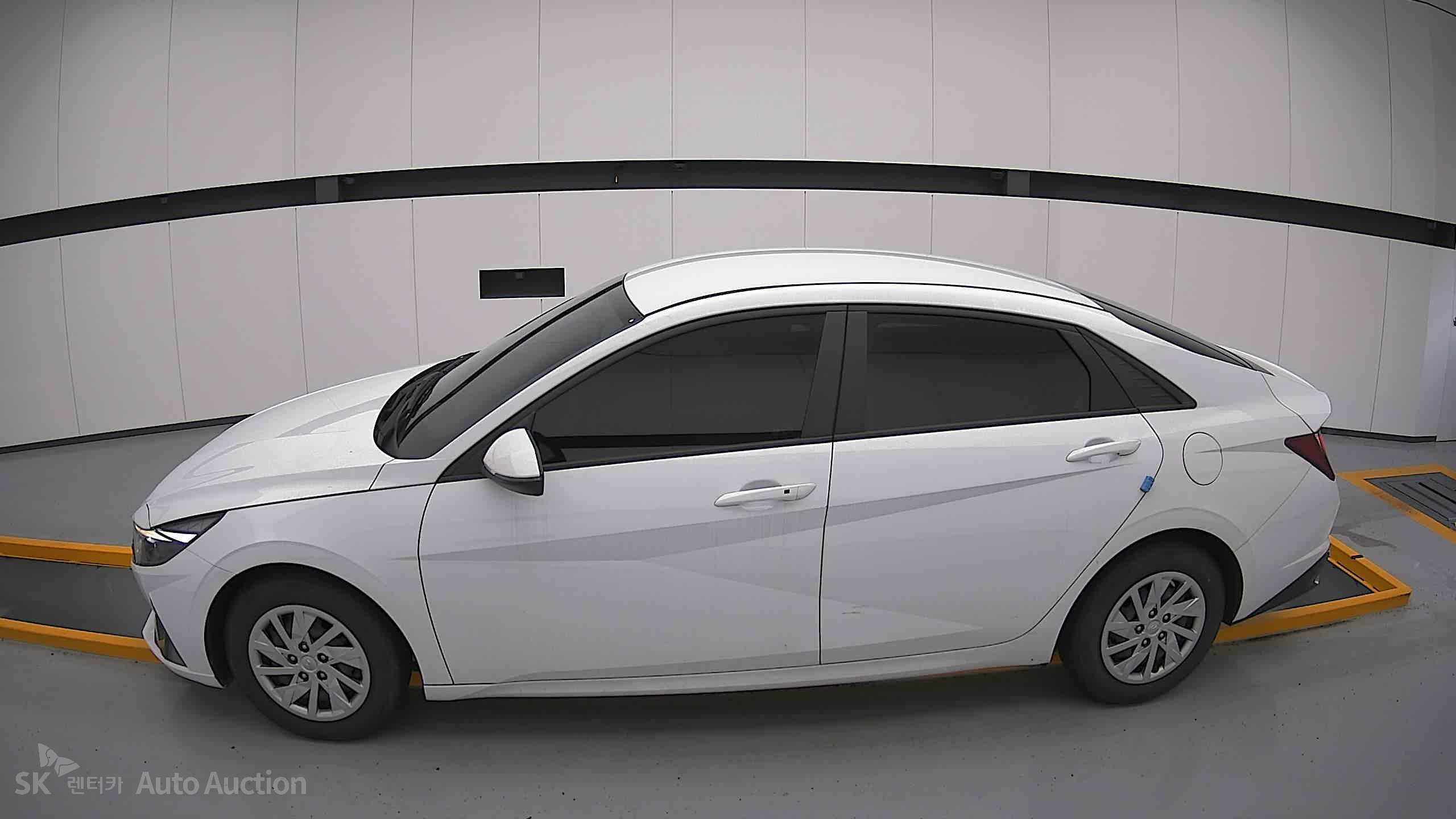 2022 - hyundai avante