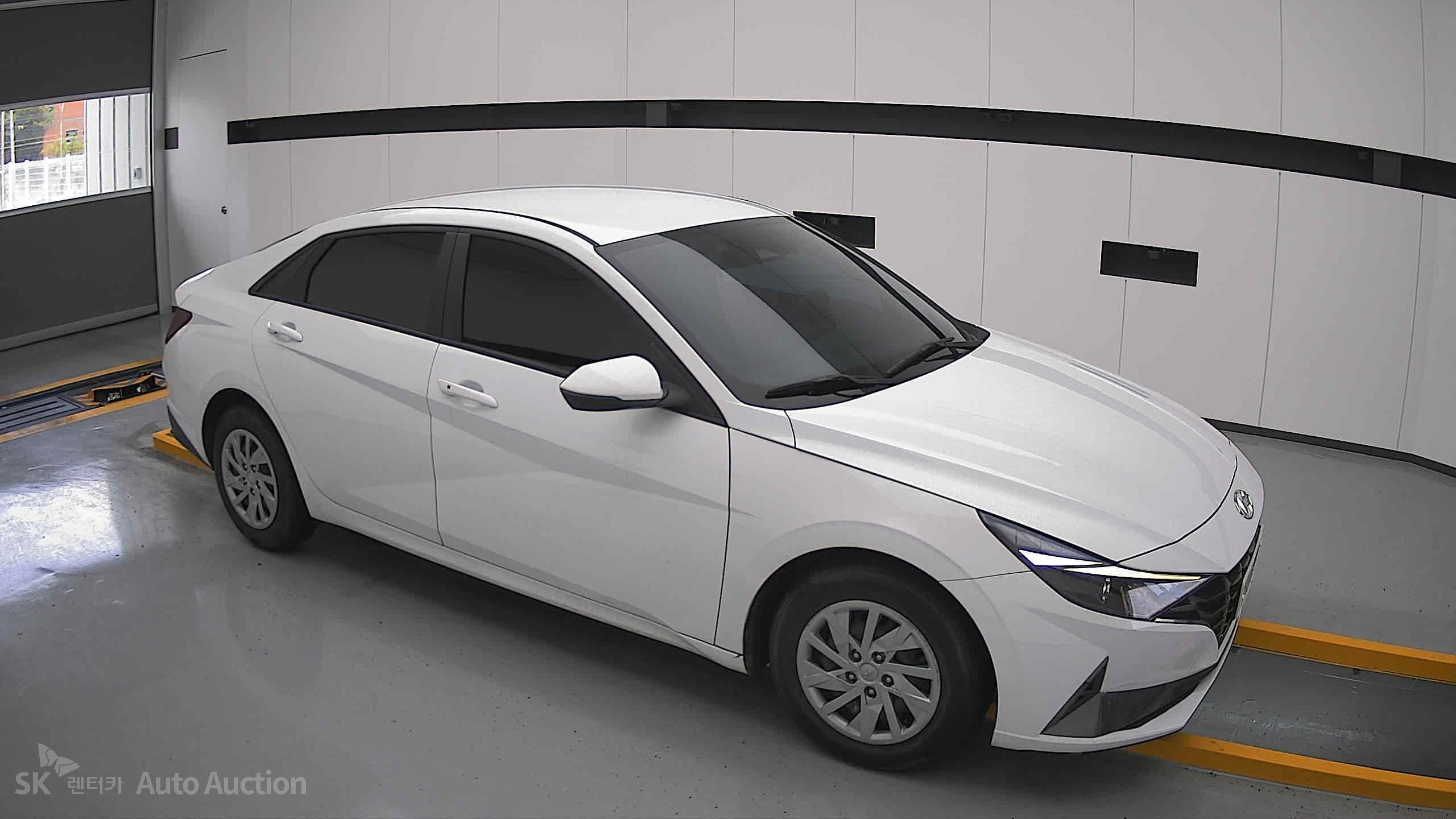 2022 - hyundai avante