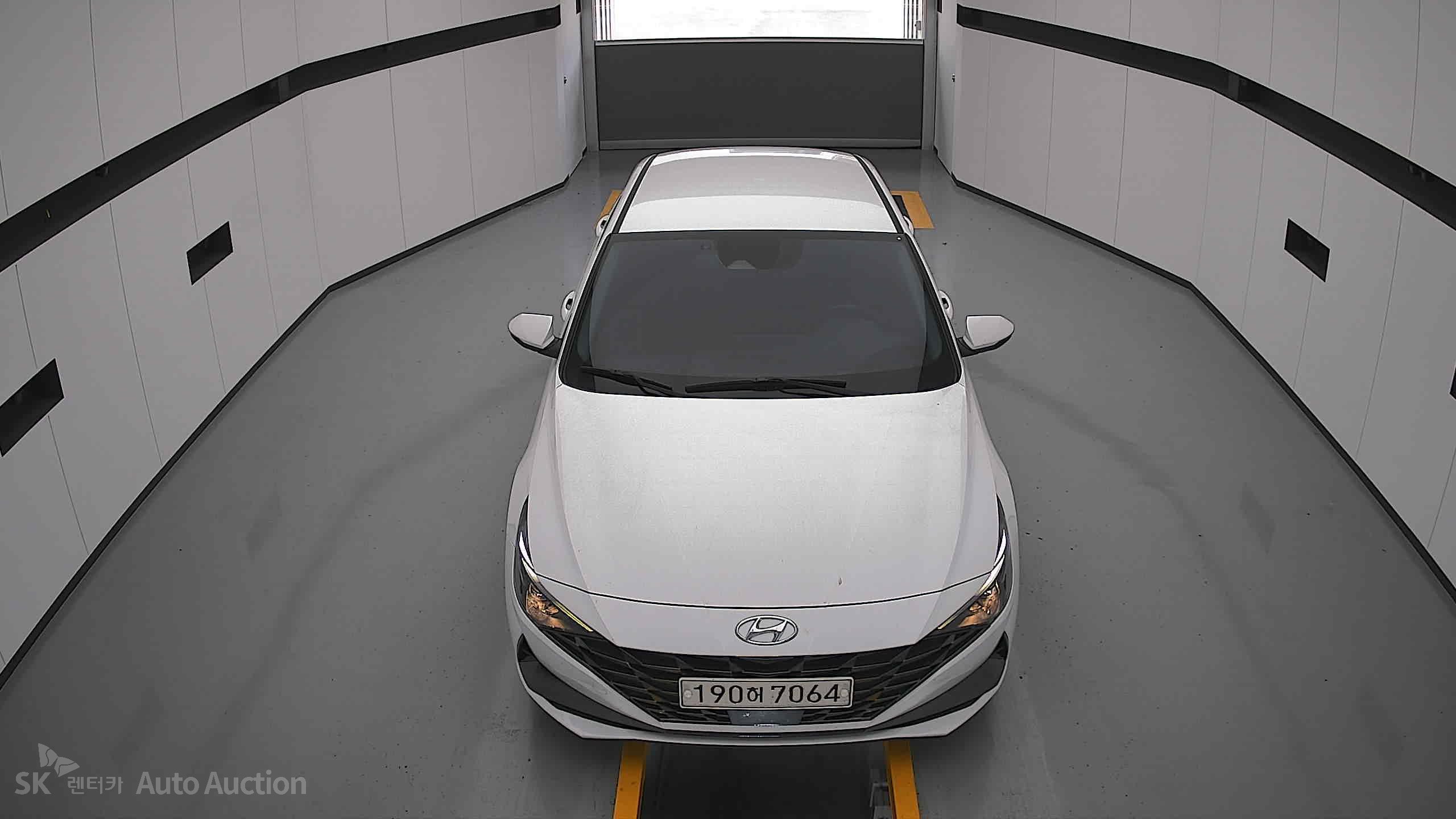2022 - hyundai avante