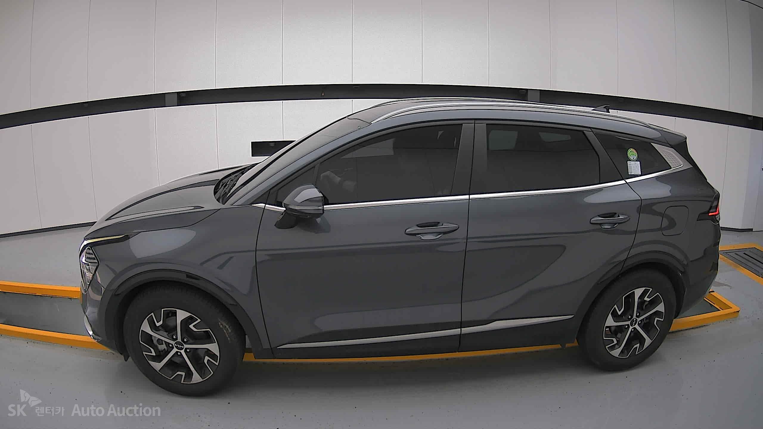 2022 - kia sportage