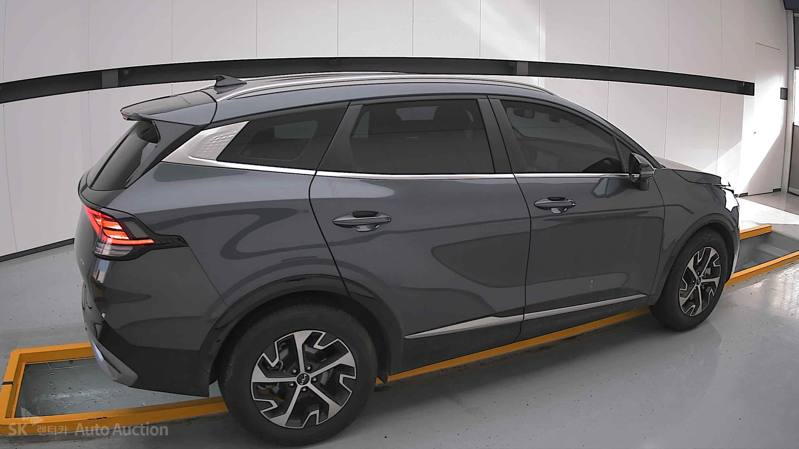 2022 - kia sportage
