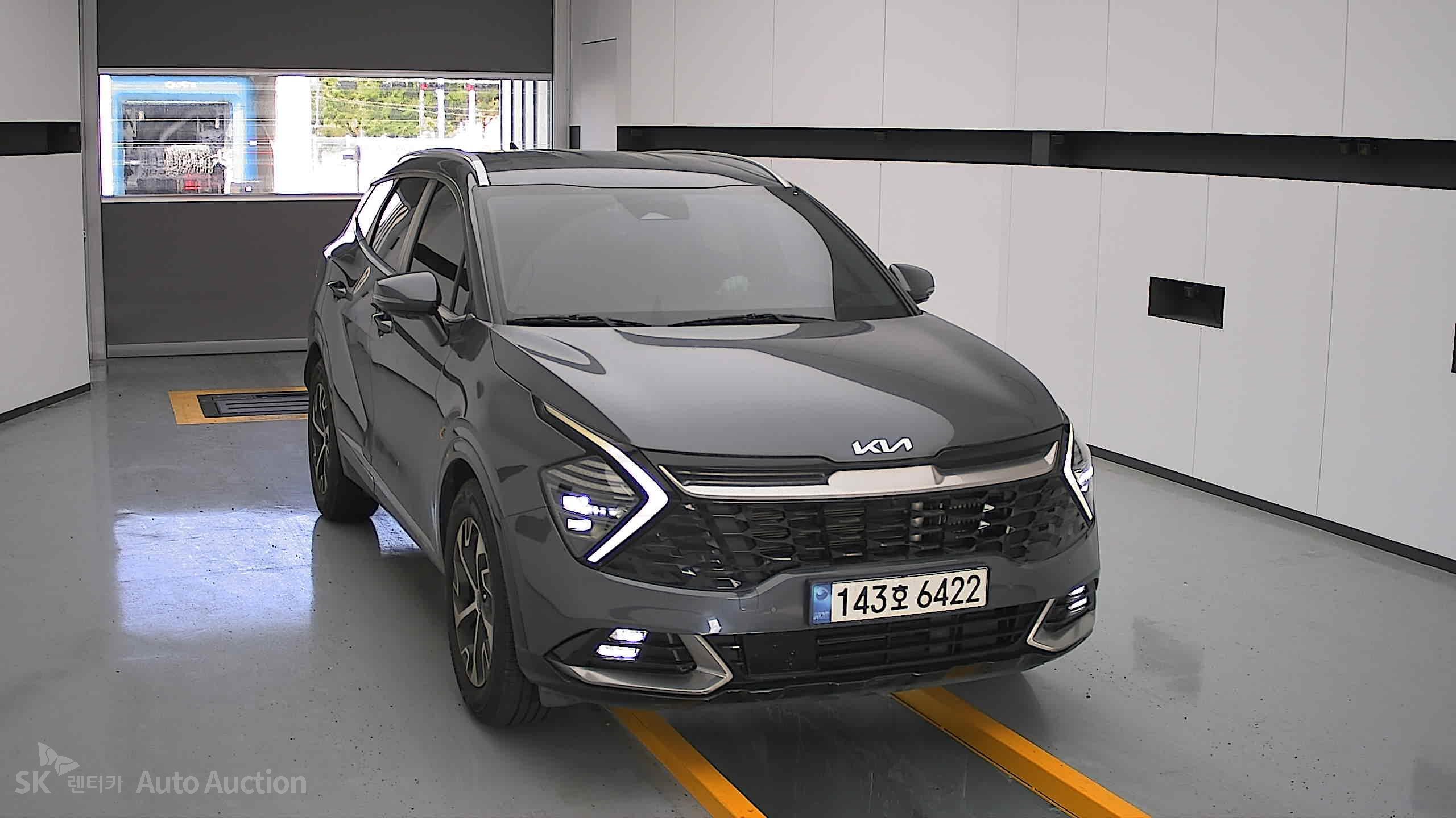 2022 - kia sportage