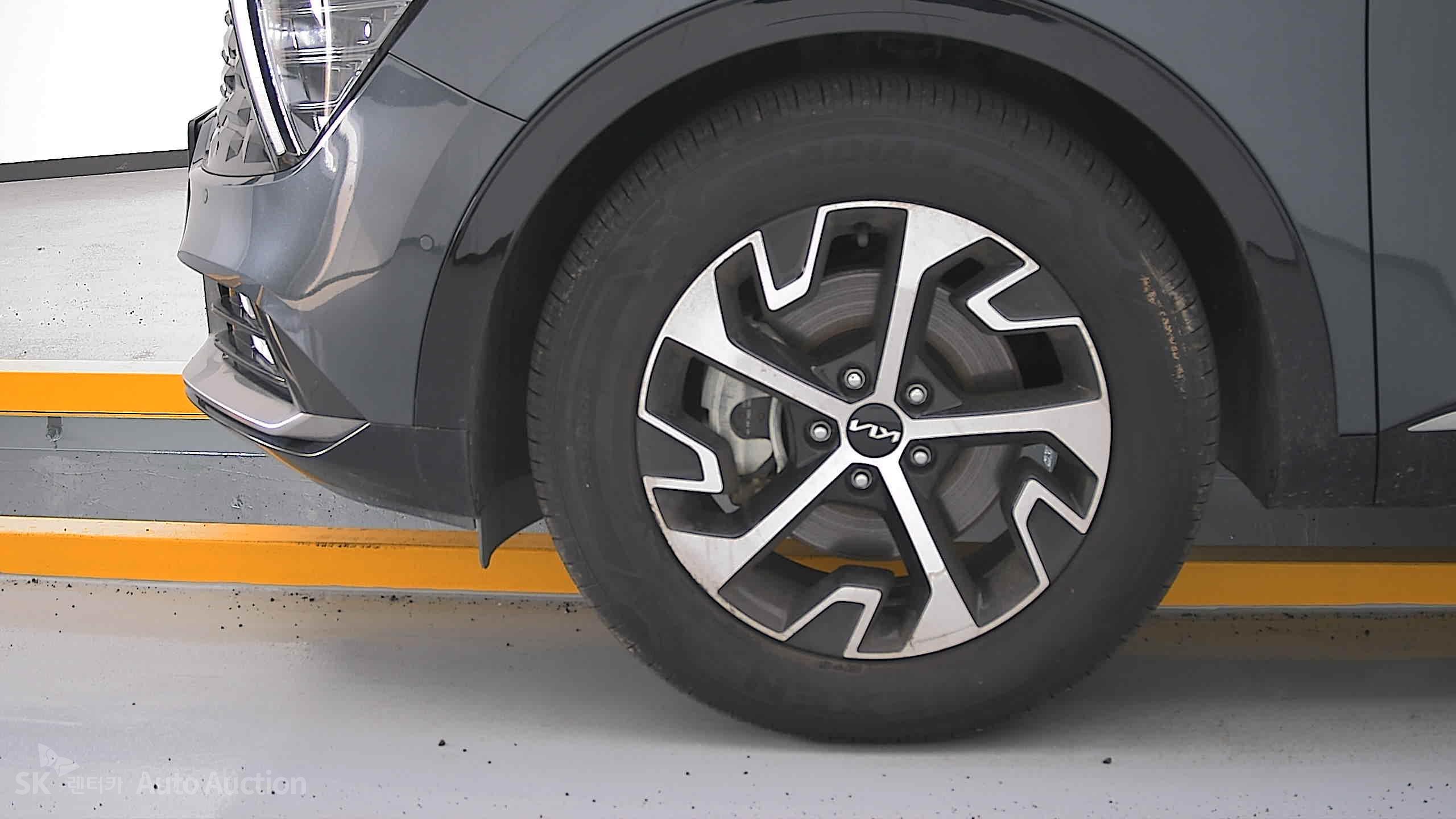 2022 - kia sportage