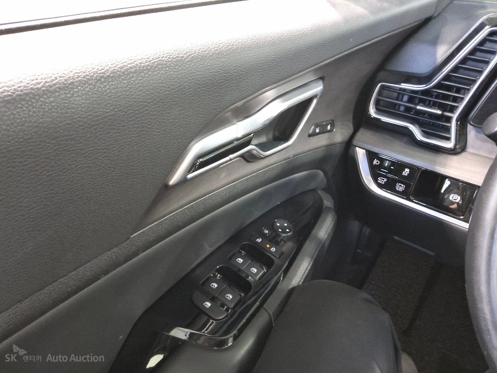 2022 - kia sportage