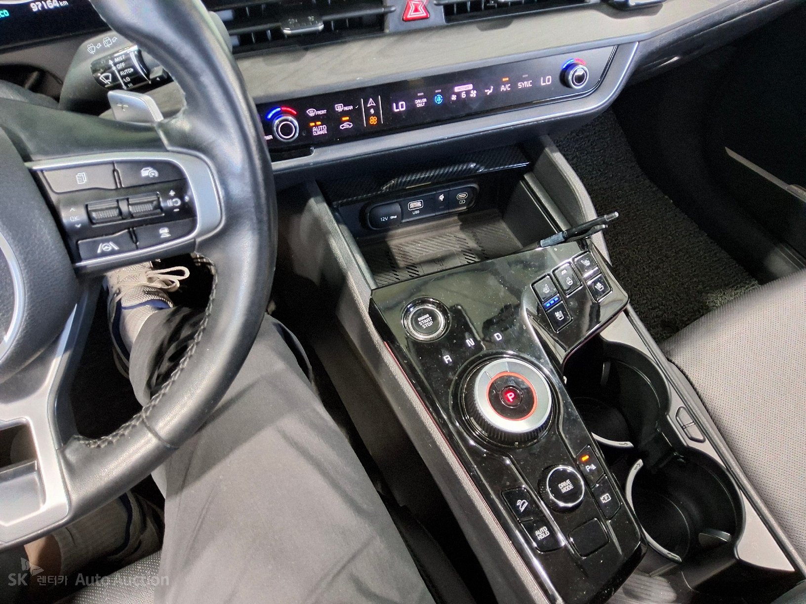 2022 - kia sportage