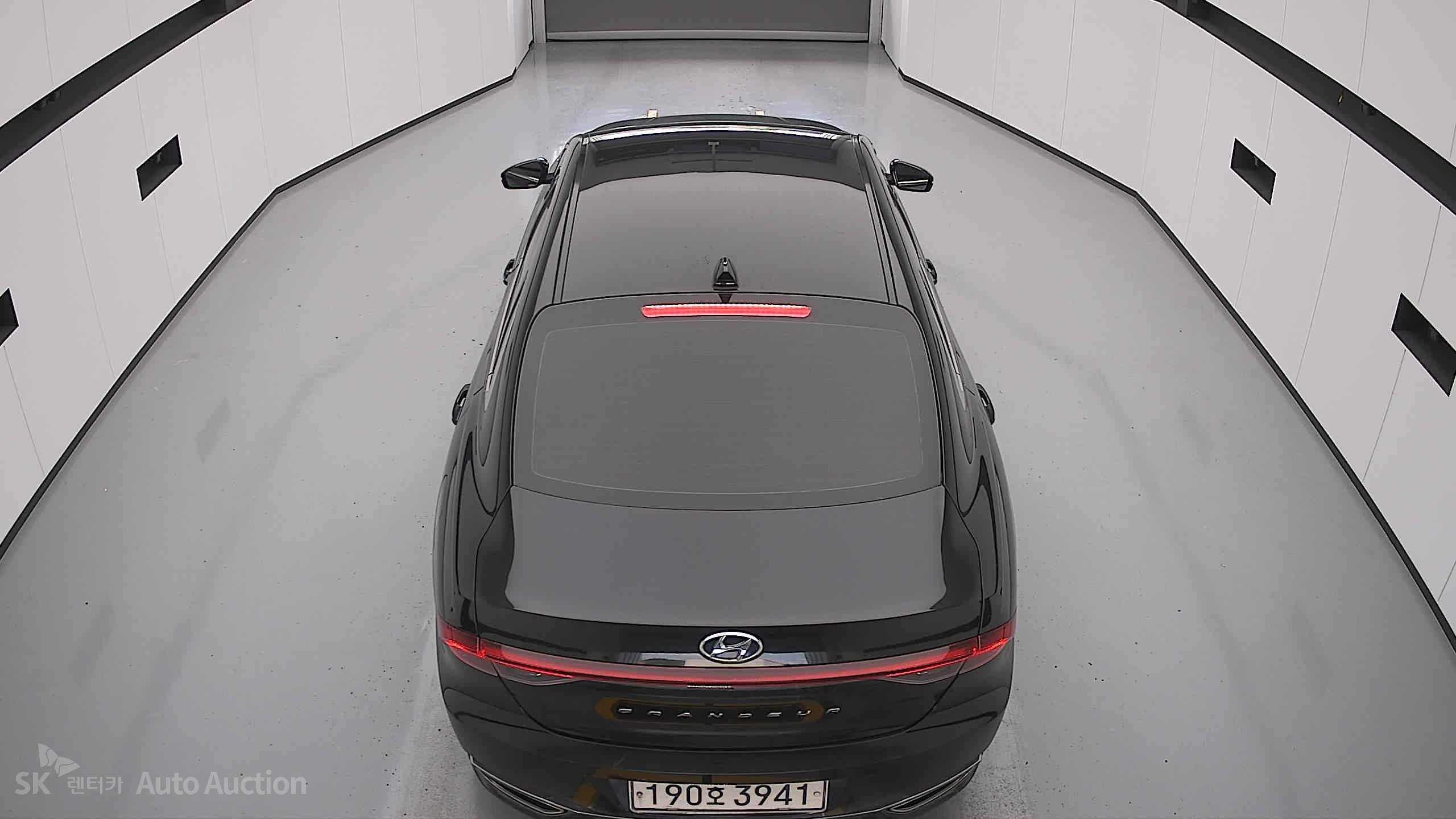2022 - hyundai grandeur