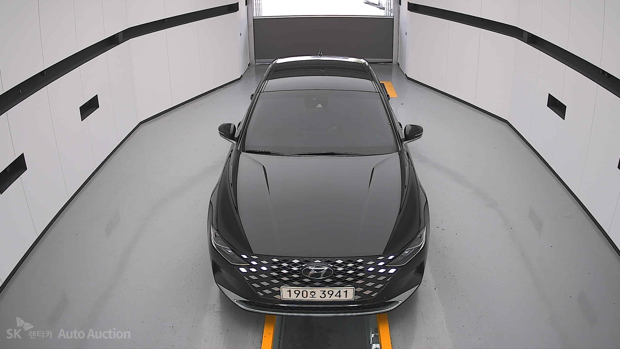 2022 - hyundai grandeur