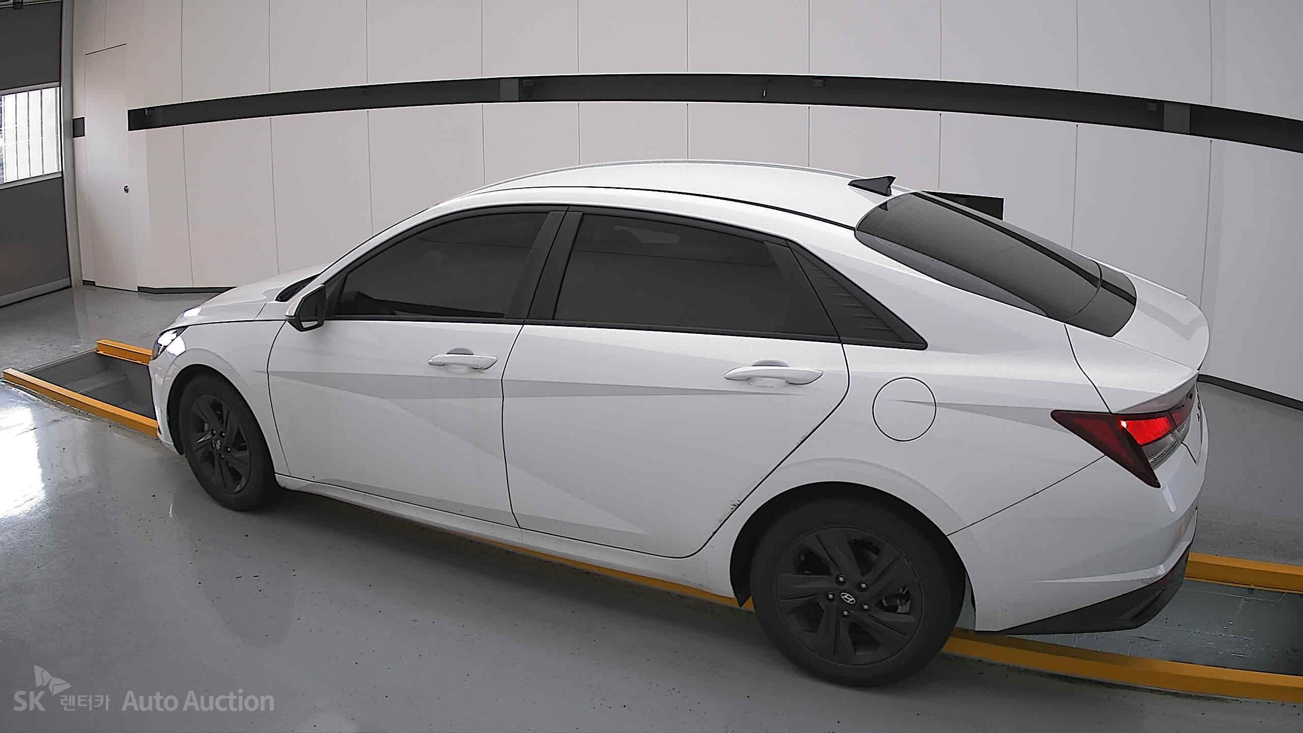 2023 - hyundai avante