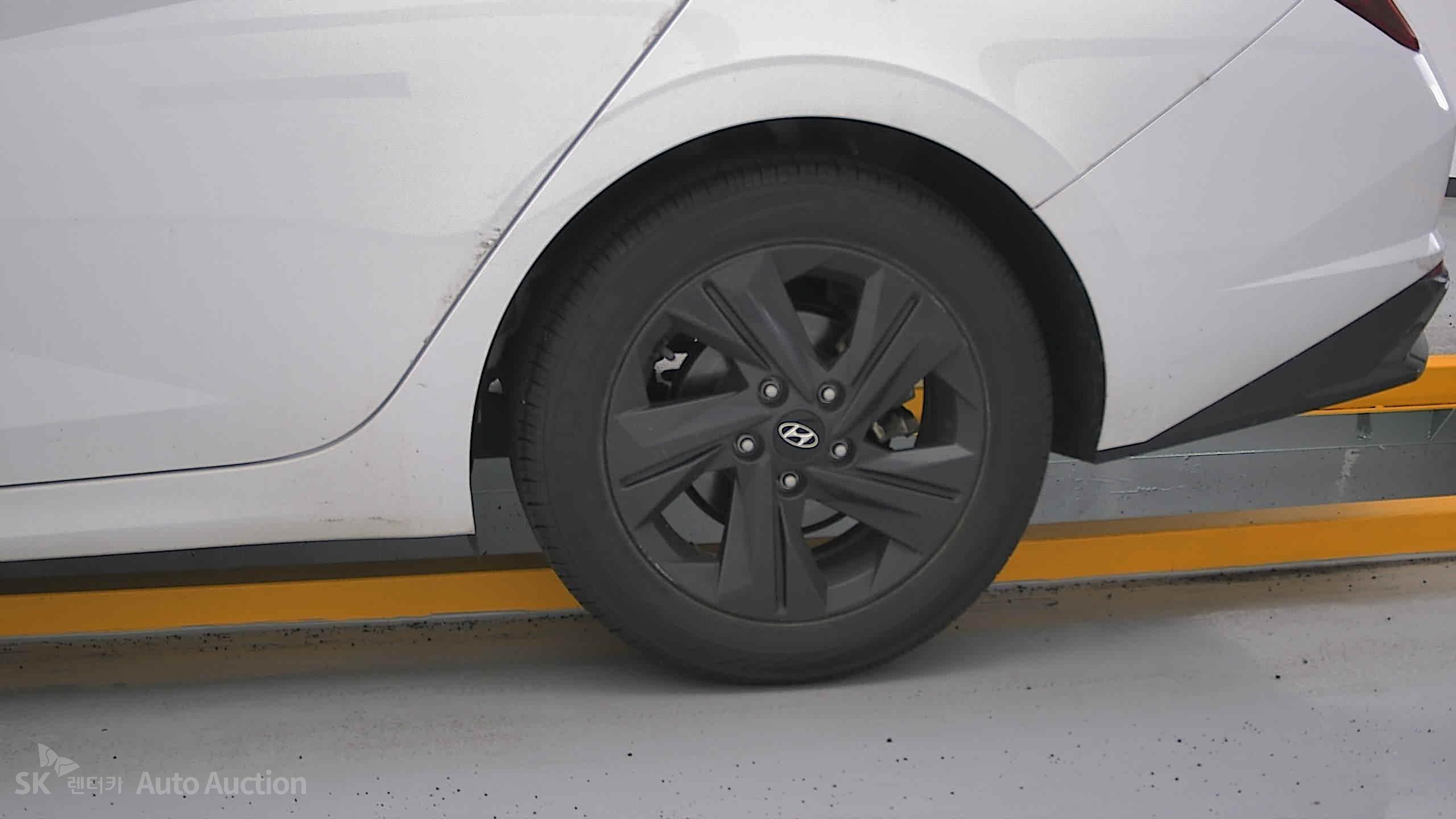 2023 - hyundai avante