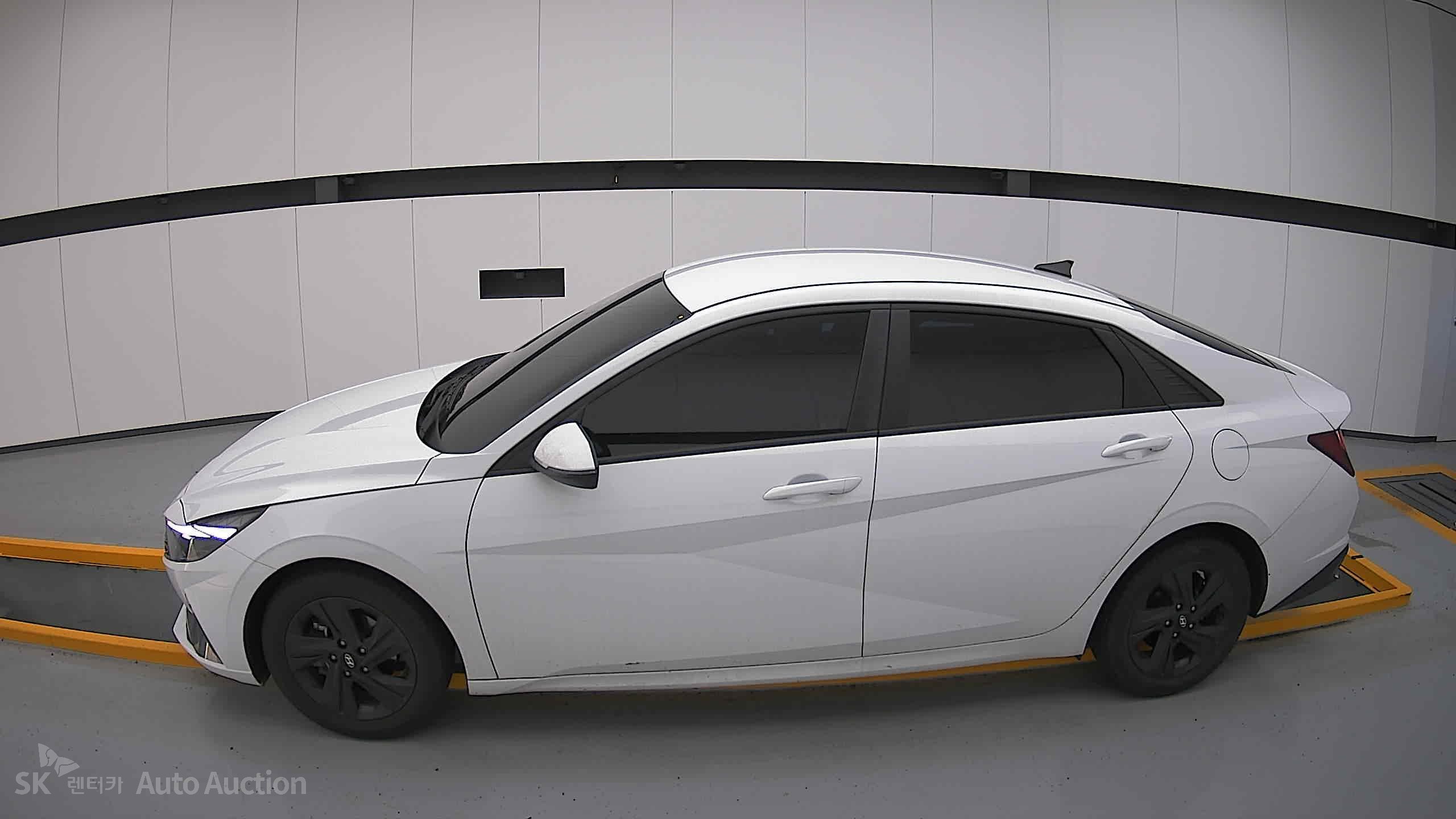 2023 - hyundai avante