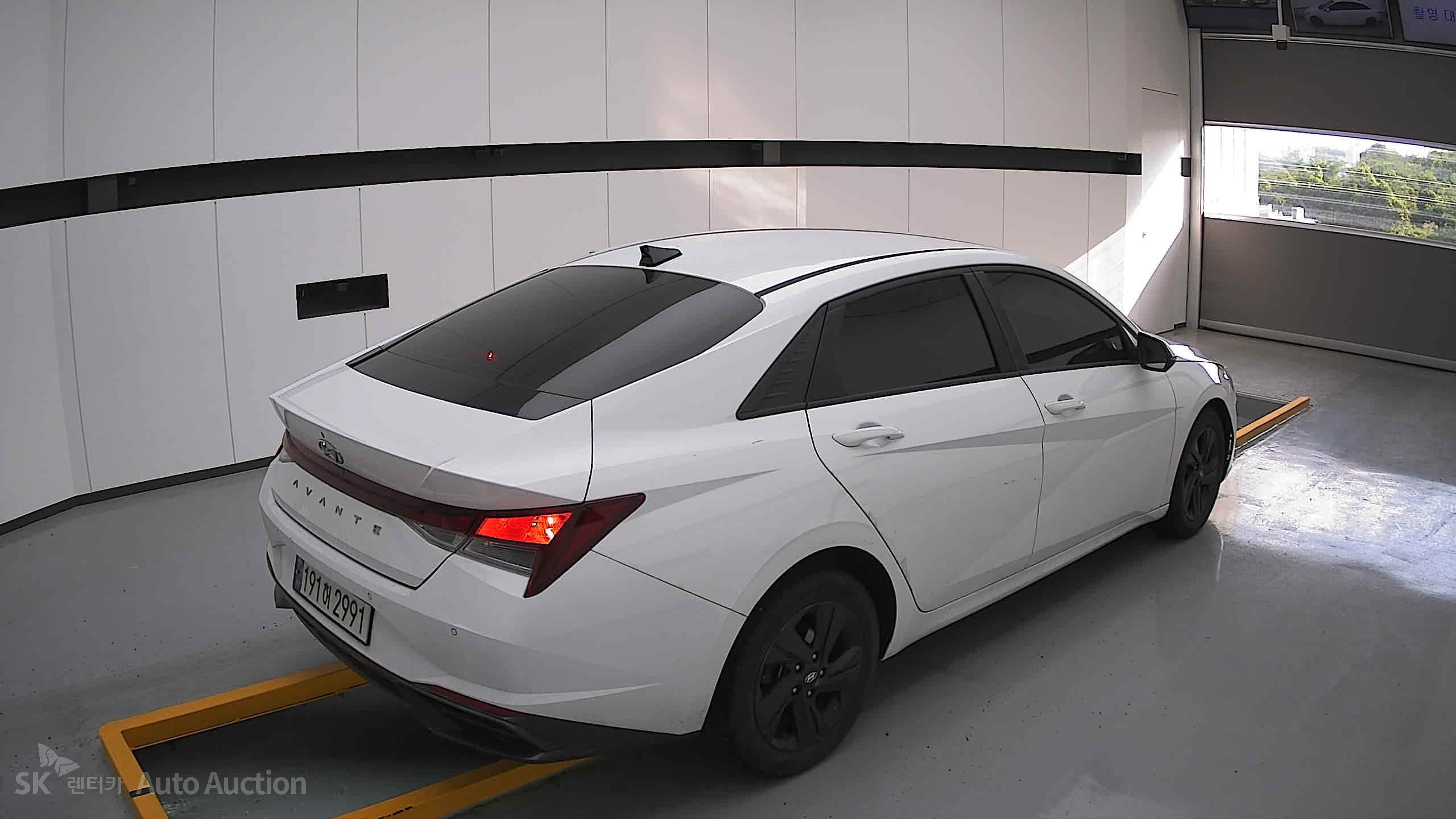 2023 - hyundai avante