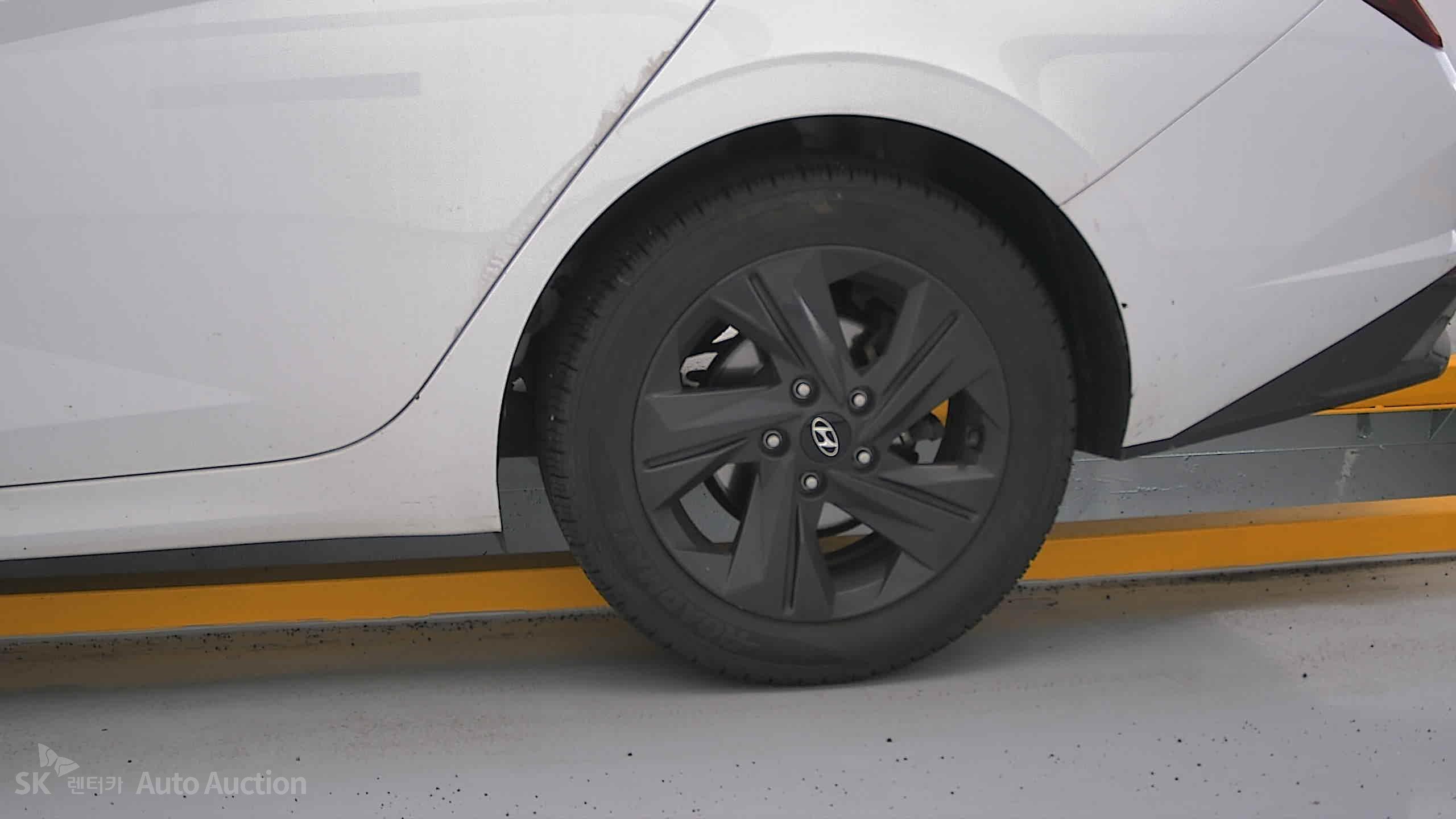 2023 - hyundai avante