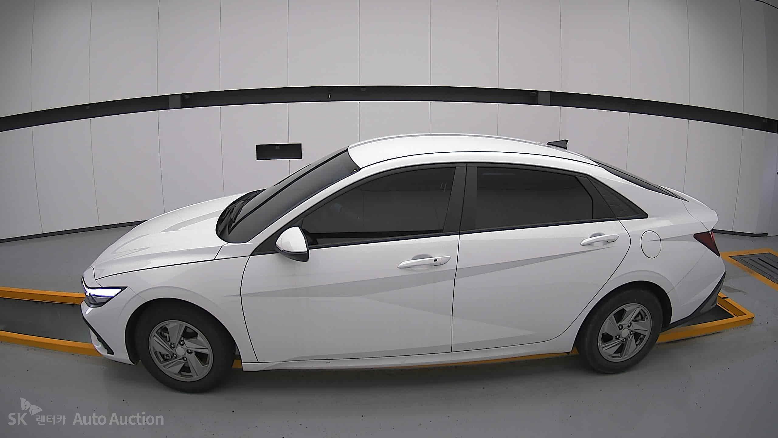2024 - hyundai avante