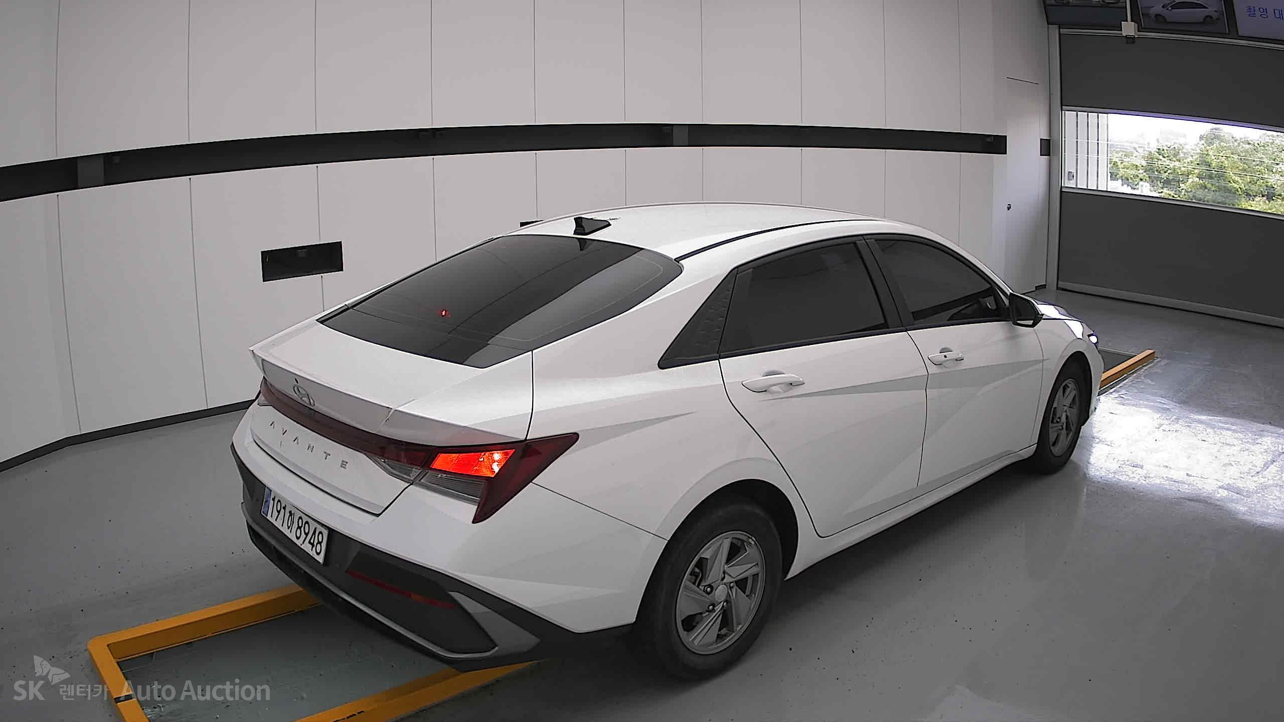 2024 - hyundai avante