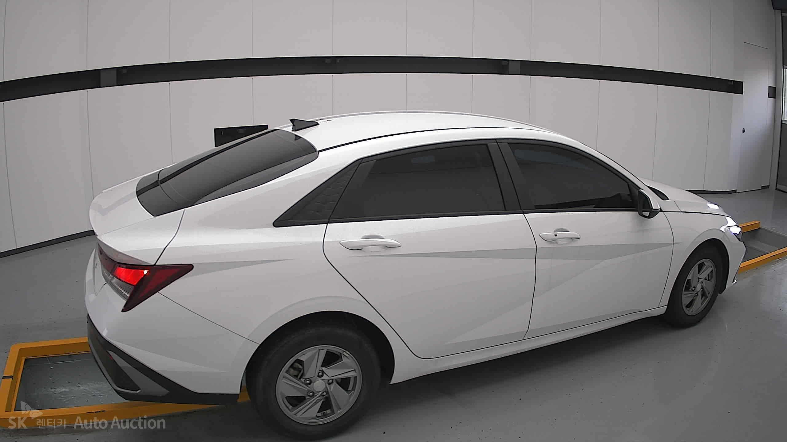 2024 - hyundai avante
